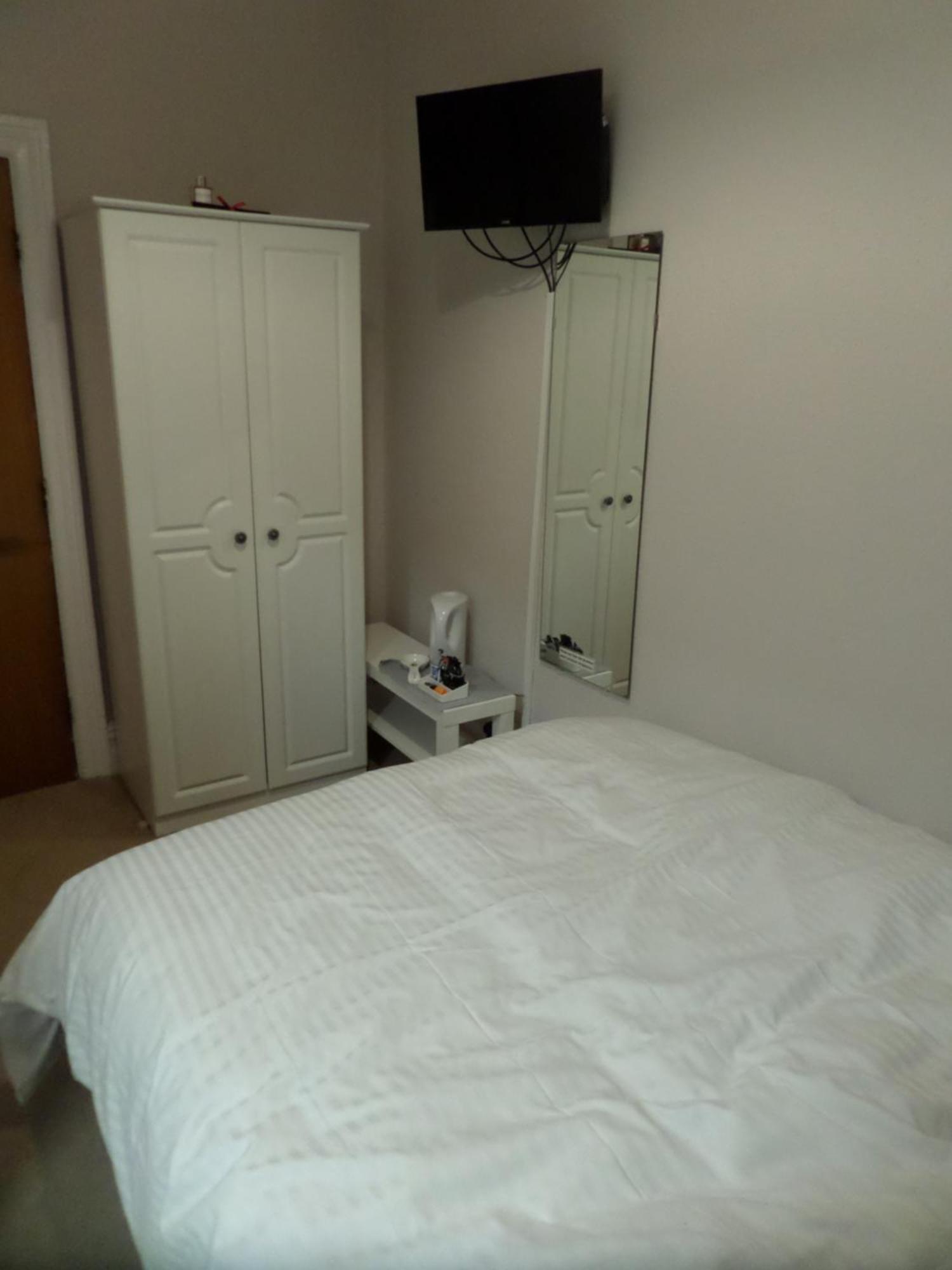 Nathans Guest house Blackpool