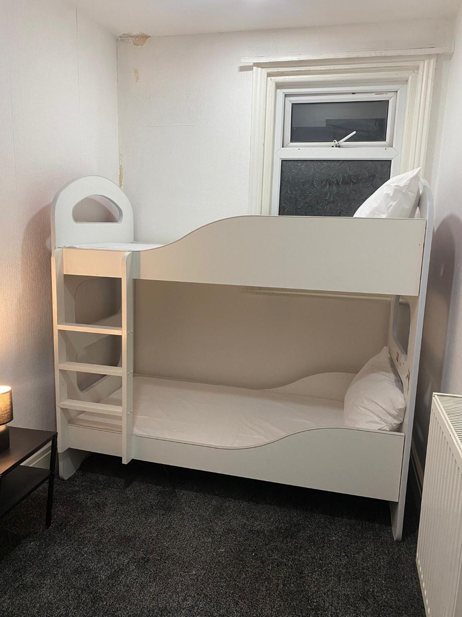 Apartment - Holmfield Road *