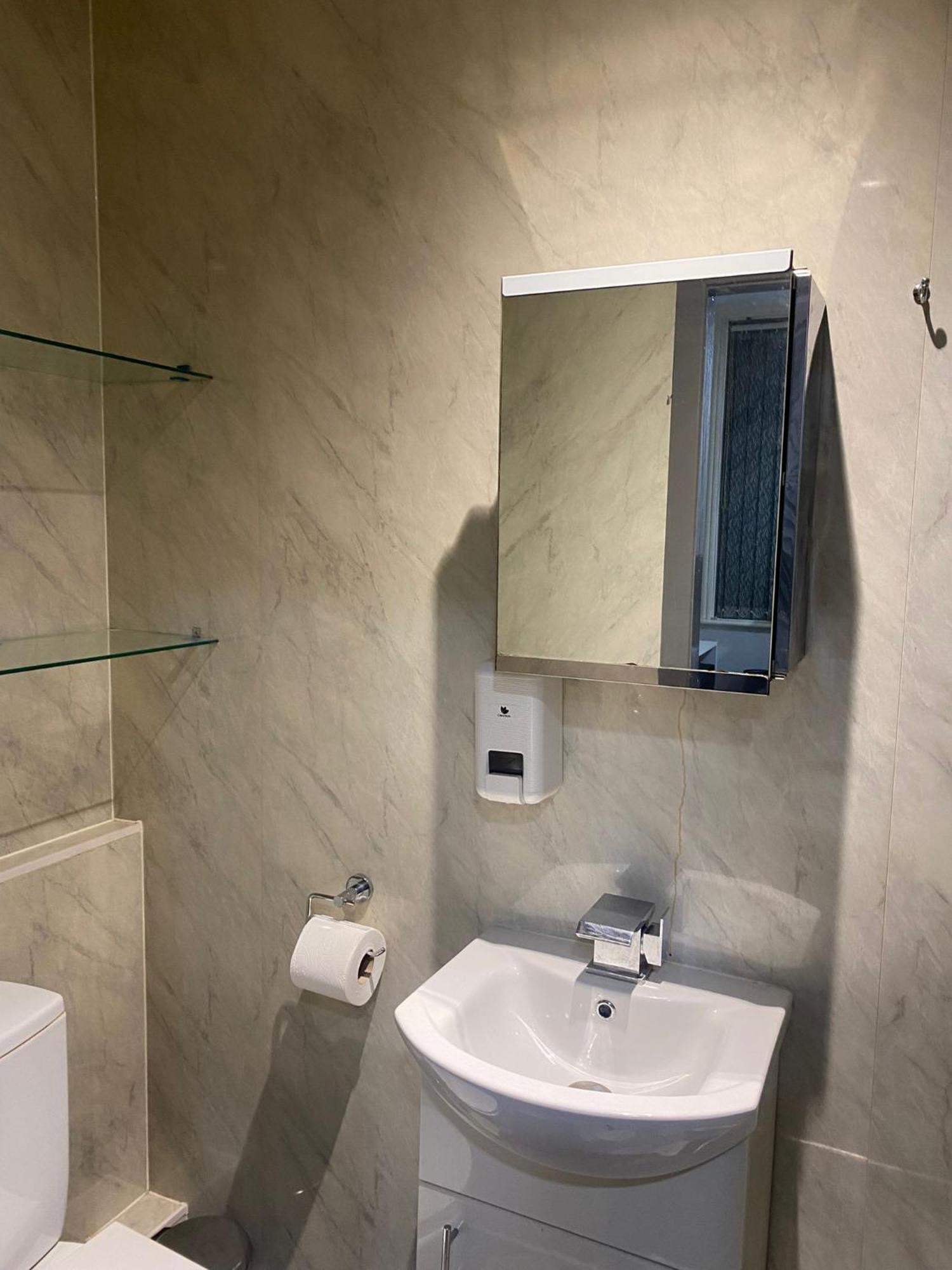 Apartment - Holmfield Road *