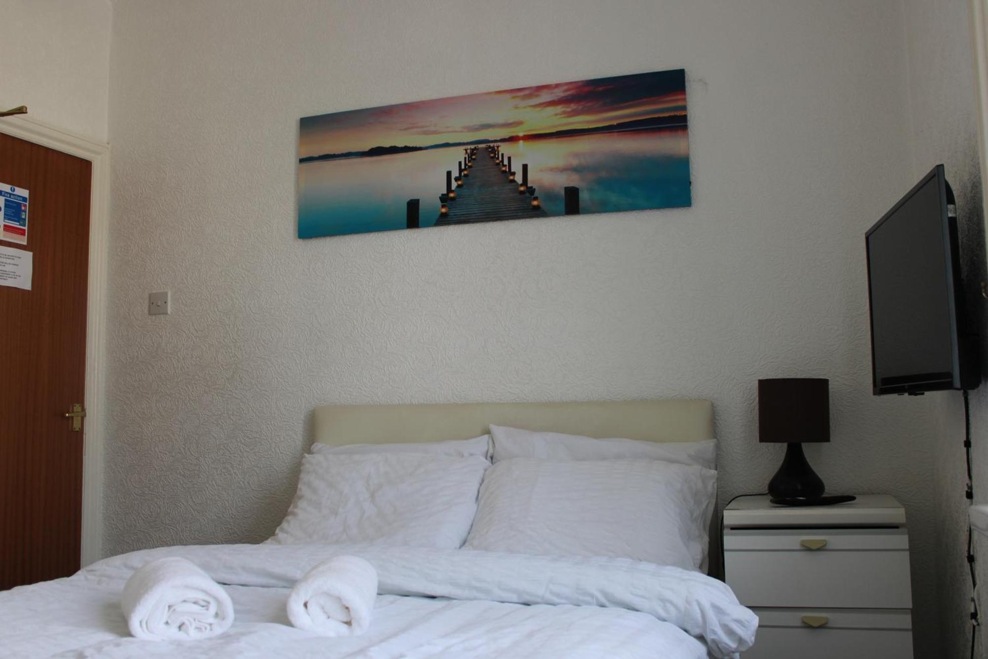 Lawnswood Apartment Blackpool