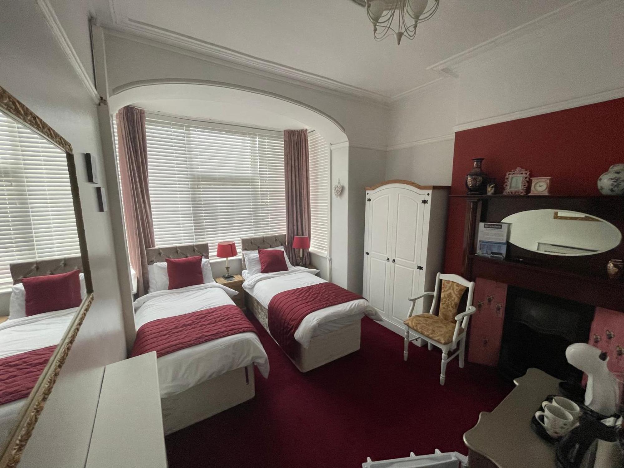Lee & Chris's Belvedere - Adults Only Blackpool