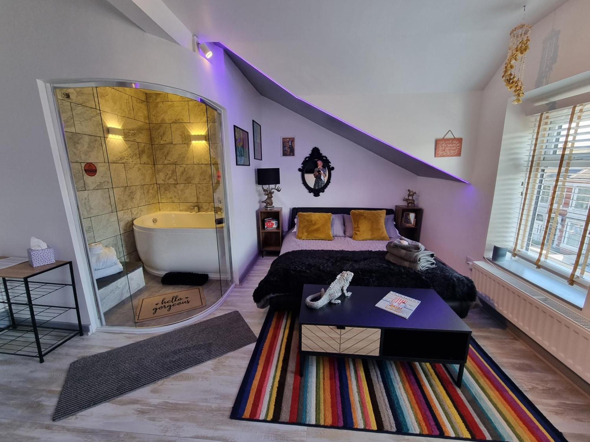 Tiffy's Place (adults Only) Guest house