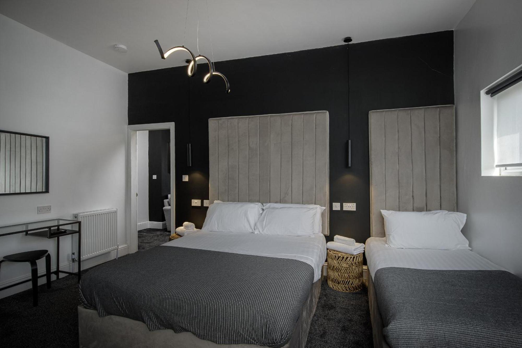 Mode St Chads Apartment *