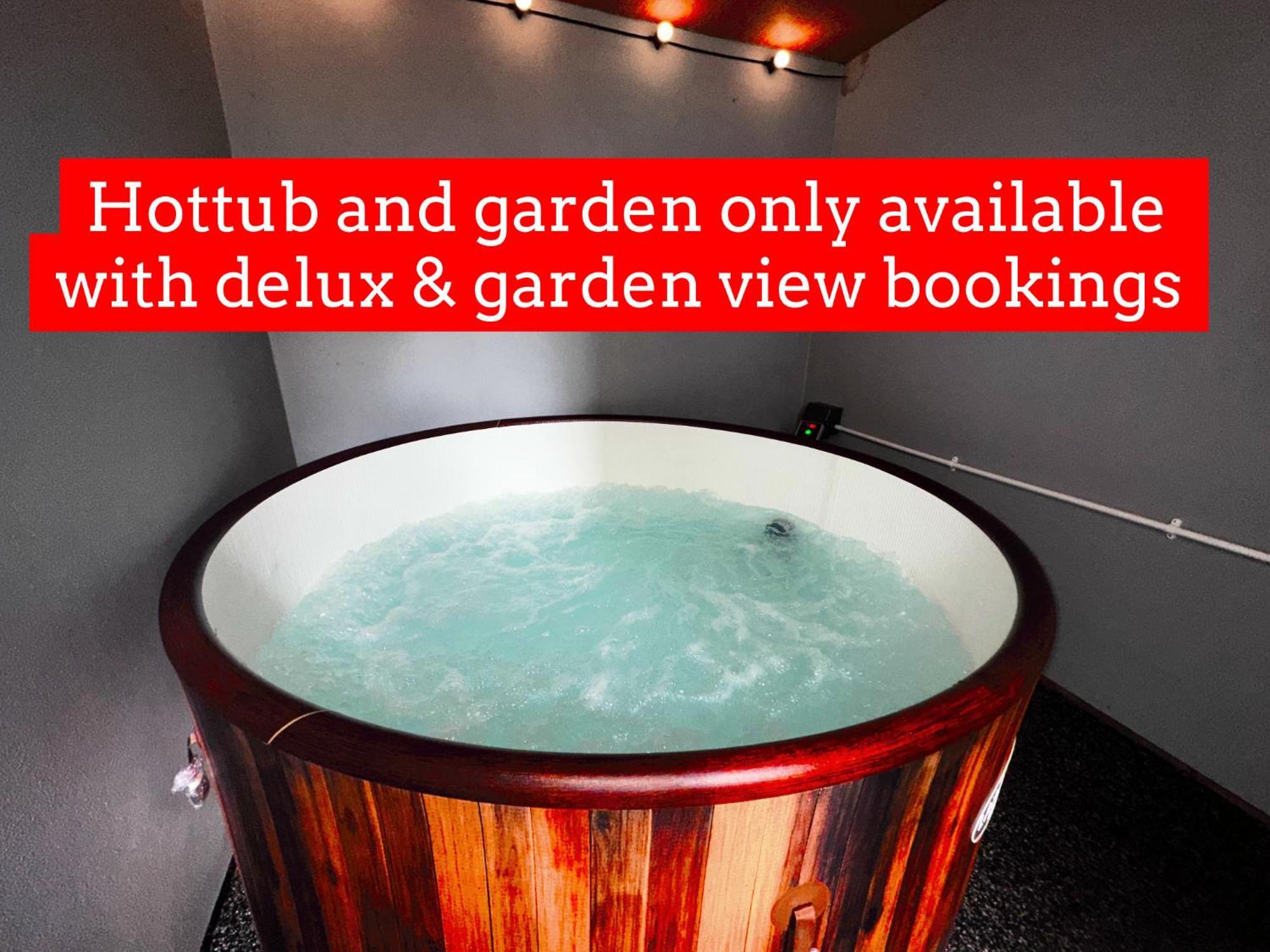 Apartment New Osborne Luxury Hottub And Jacuzzi Blackpool