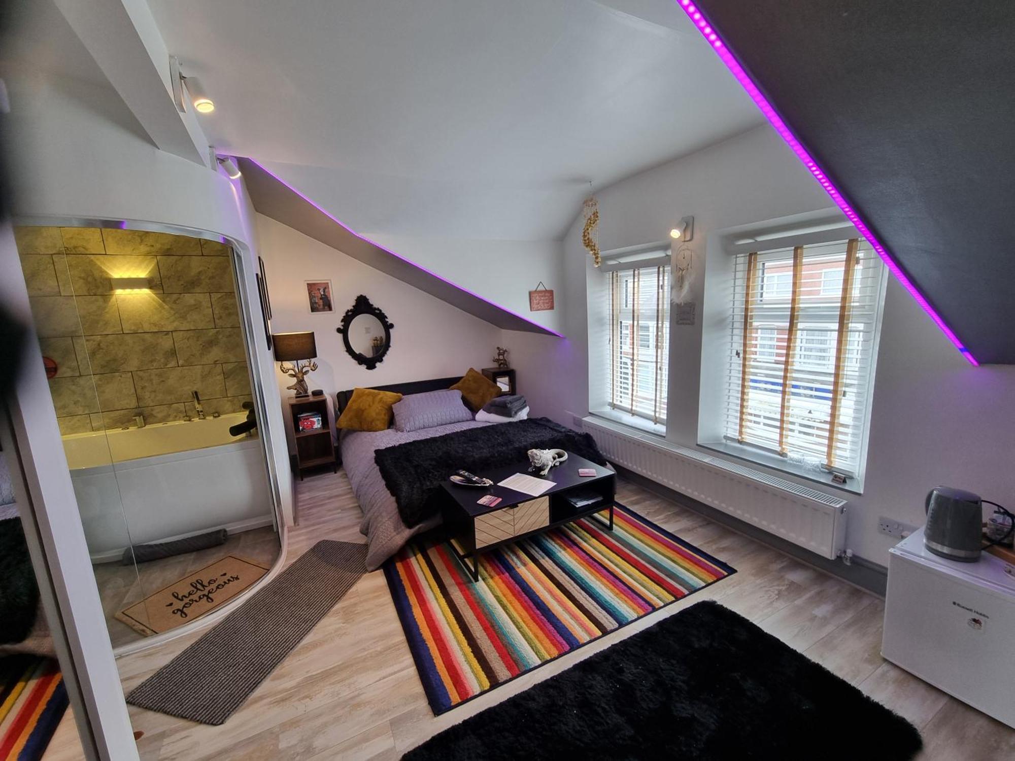 Guest house Tiffy's Place (adults Only) 4*