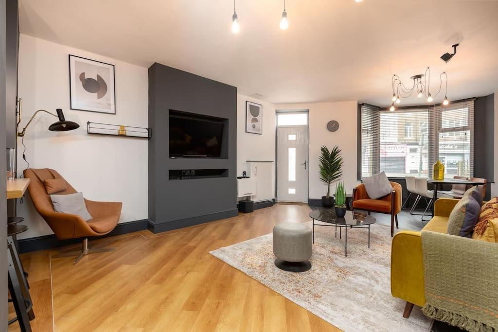 Apartment 2bdr House - Close To Seafront Blackpool