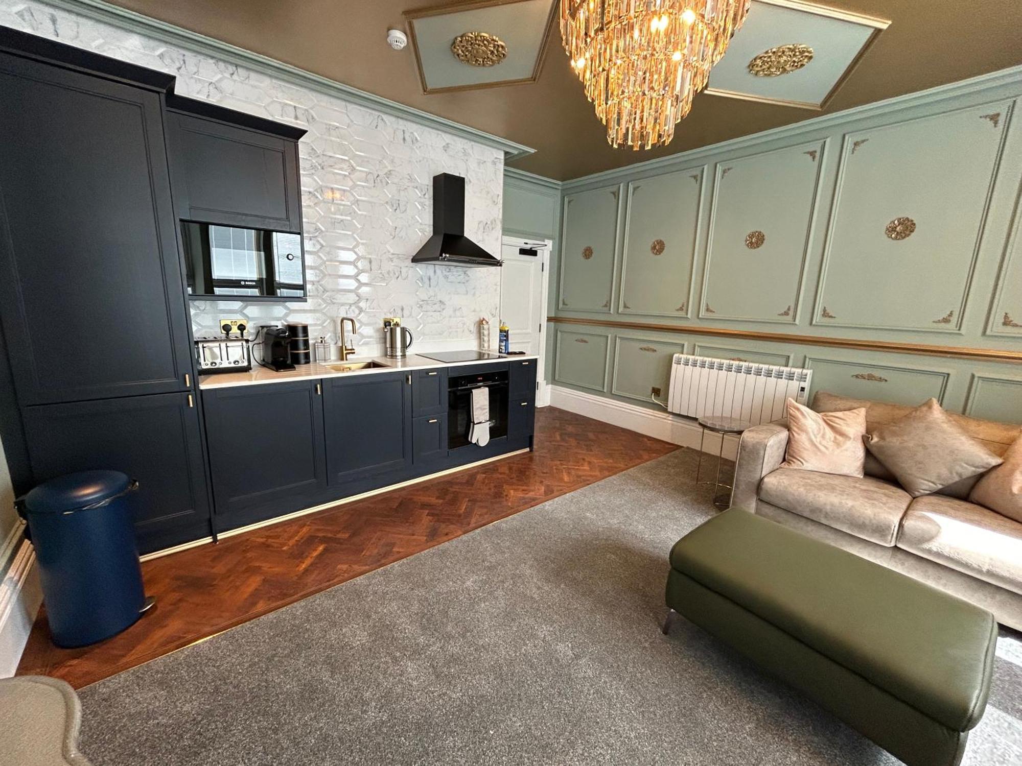 Swish Luxury Apartment