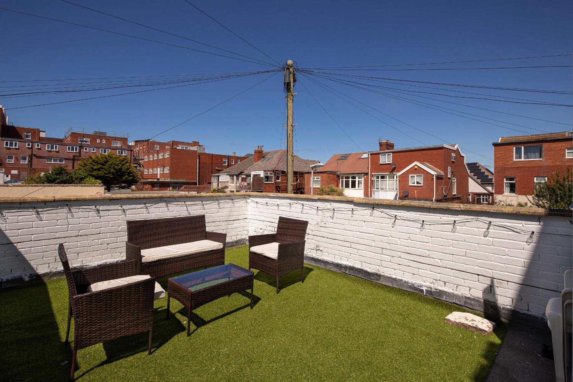Apartment 02 Holmfield Blackpool