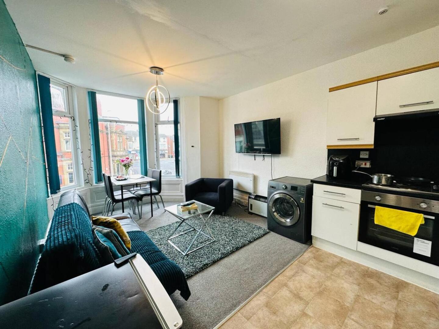 Apartment Luminous Blackpool