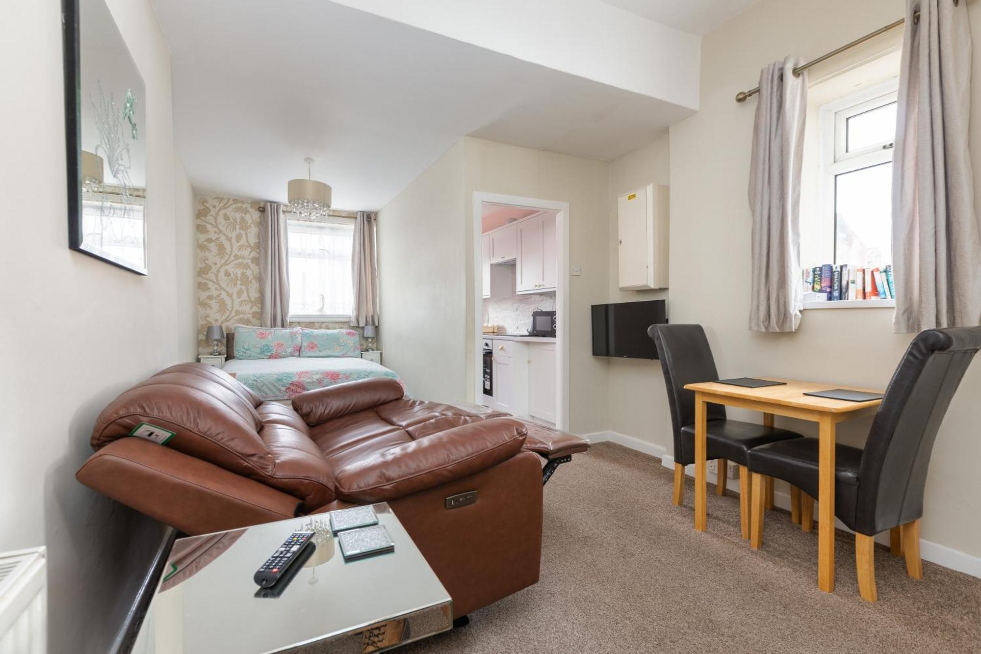 Beachcliffe Apartment
