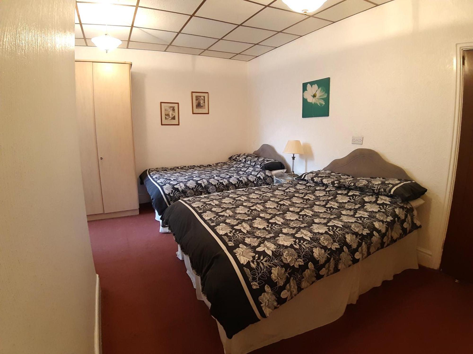 Rosemede Flats *