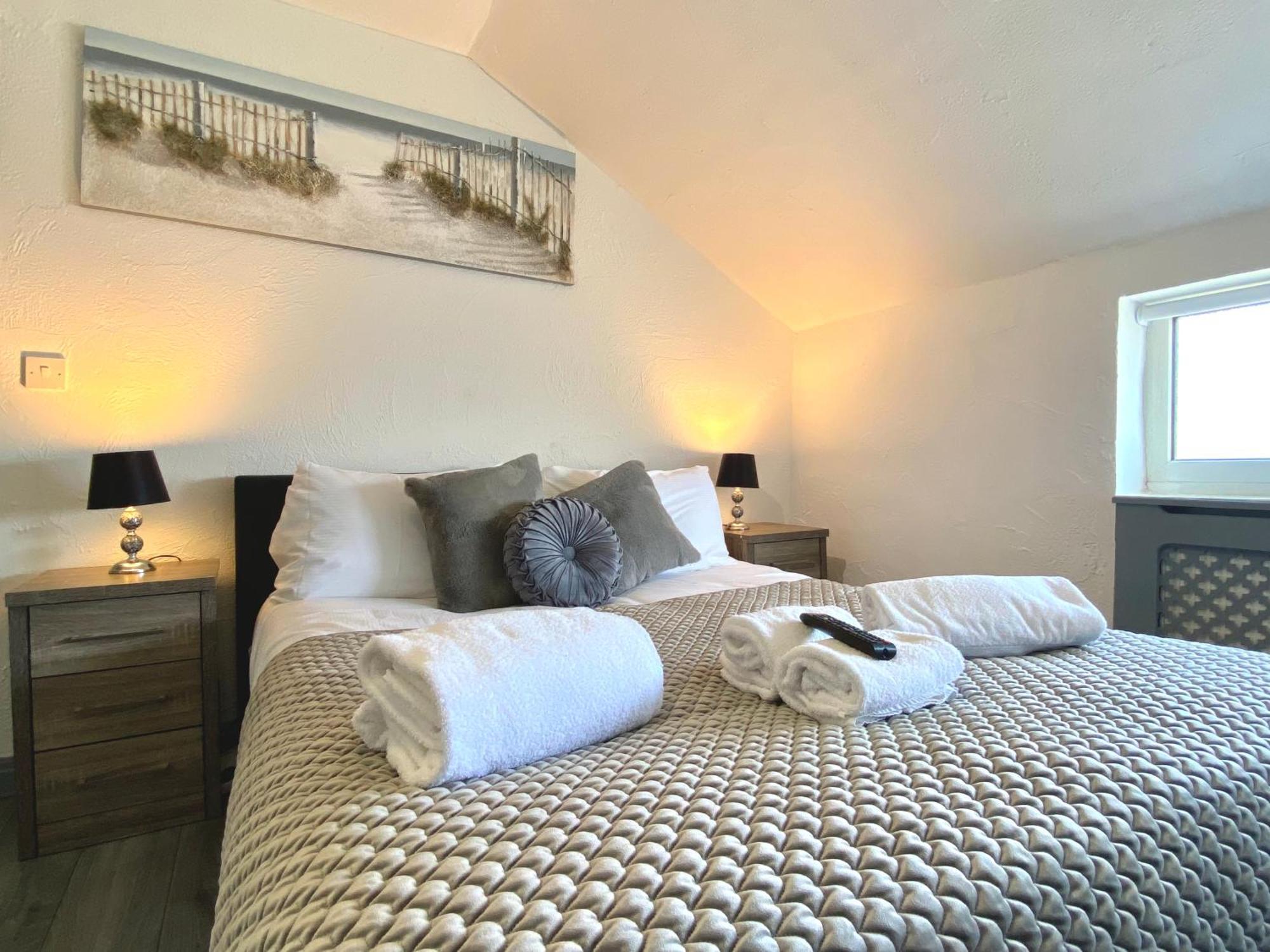 Apartment Simpson View By Service Blackpool