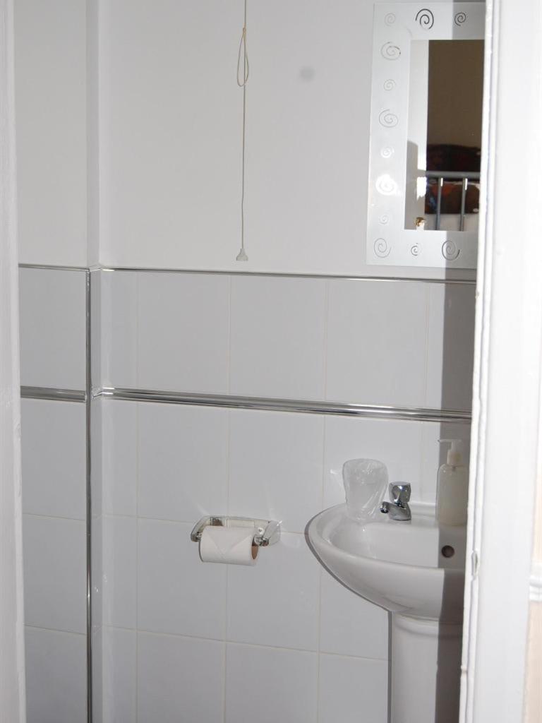 Atlantis Bed & Breakfast 3*