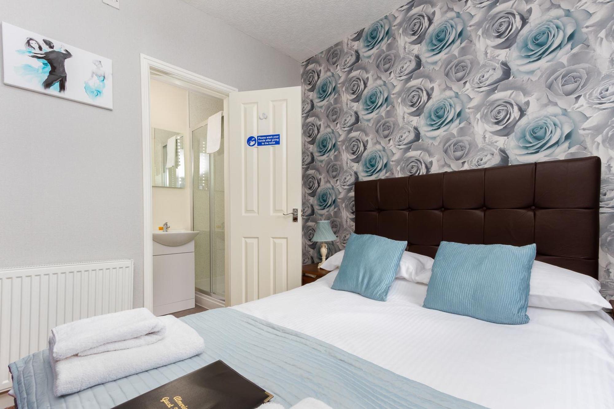 The Almeria Bed & Breakfast Blackpool