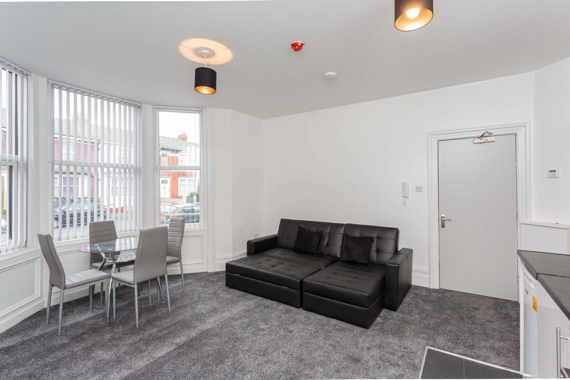 Cherry - Berry Apartment *