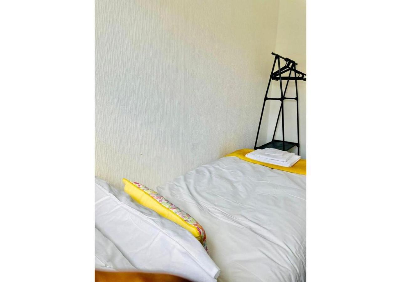 Apartment Love Care Apartments, 46 Westmorland Avenue, Blackpool, Fy1 5pg Blackpool