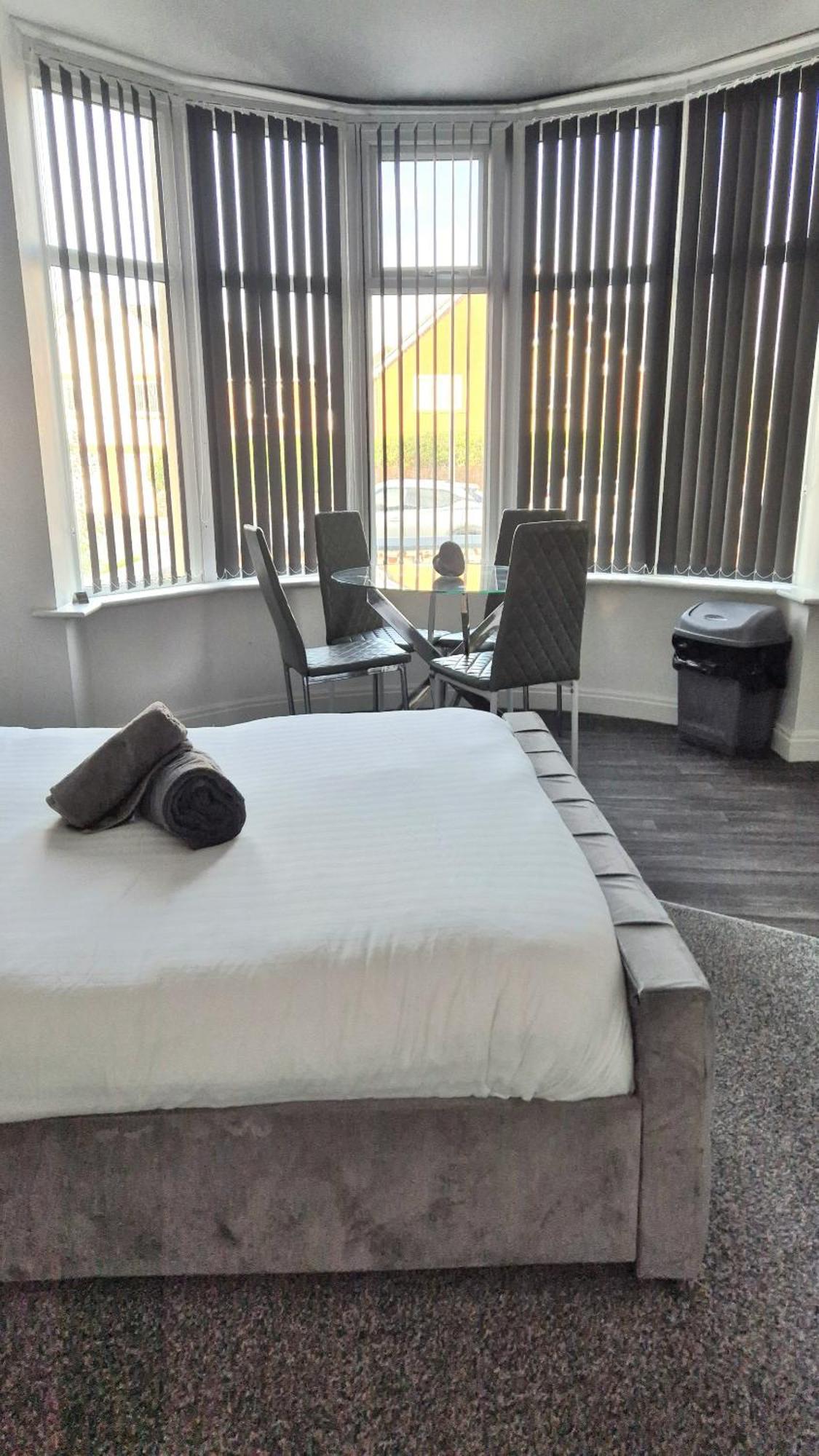 Deluxe On Mersey One Apartment *
