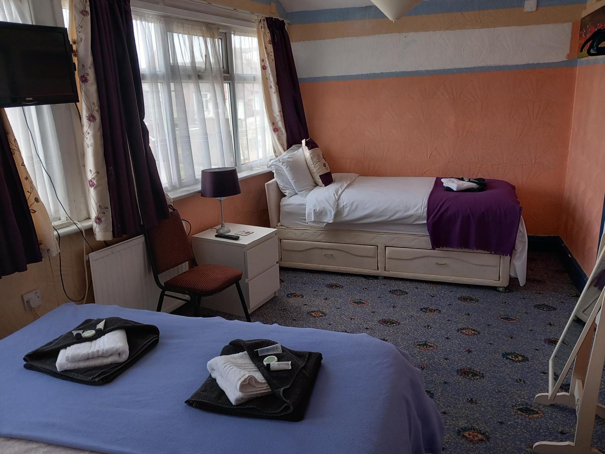 My Adam Hotel