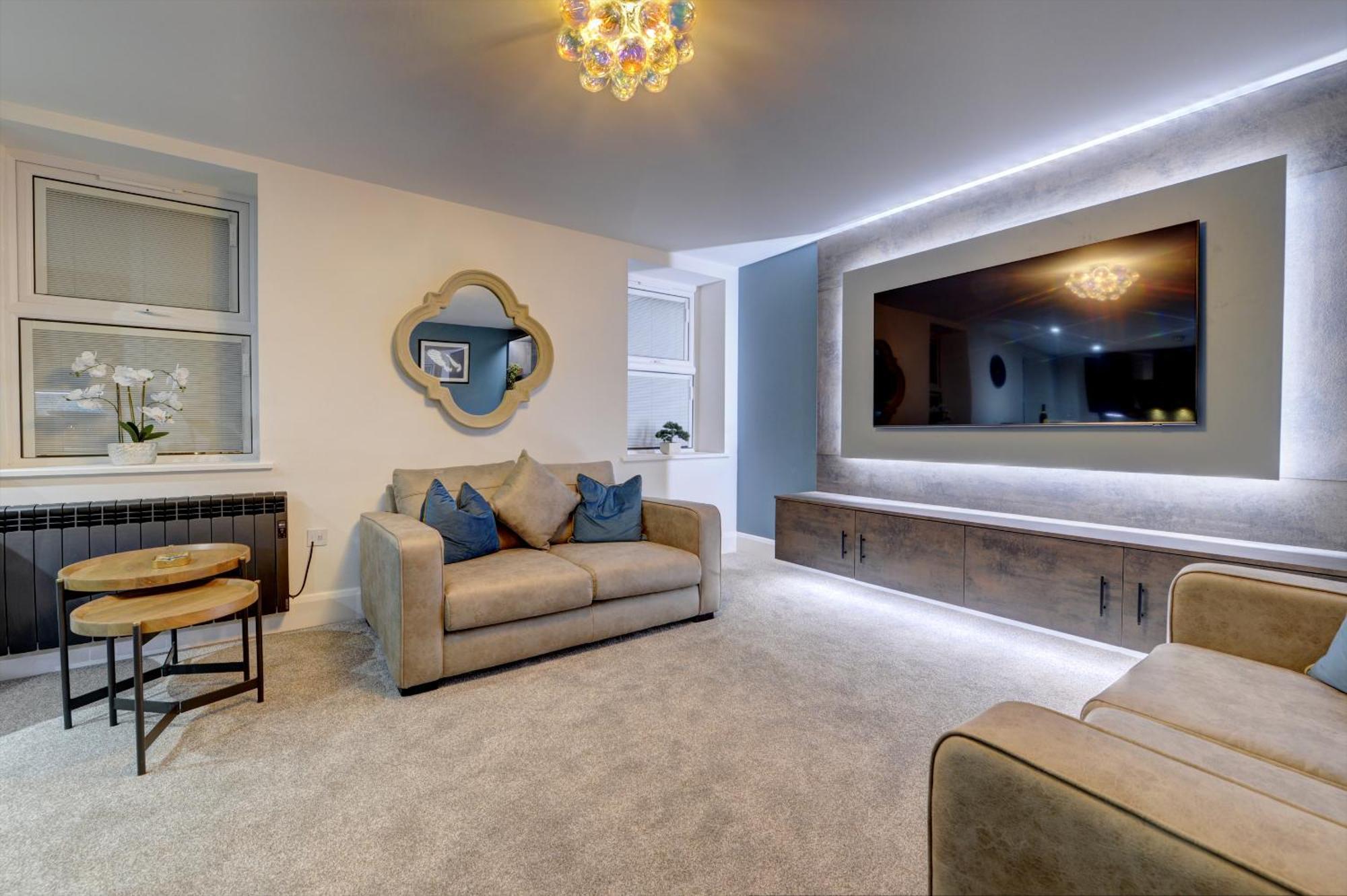 Swish Luxury Apartment *