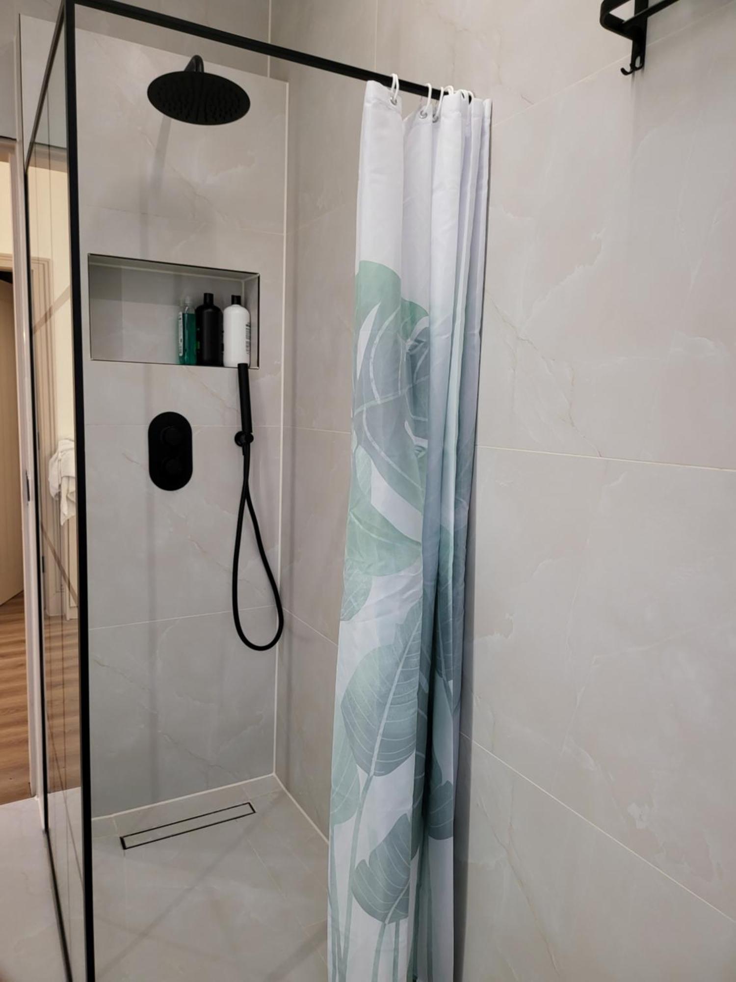 Country Style Modern Self Catering 3 Bedroom In * Blackpool