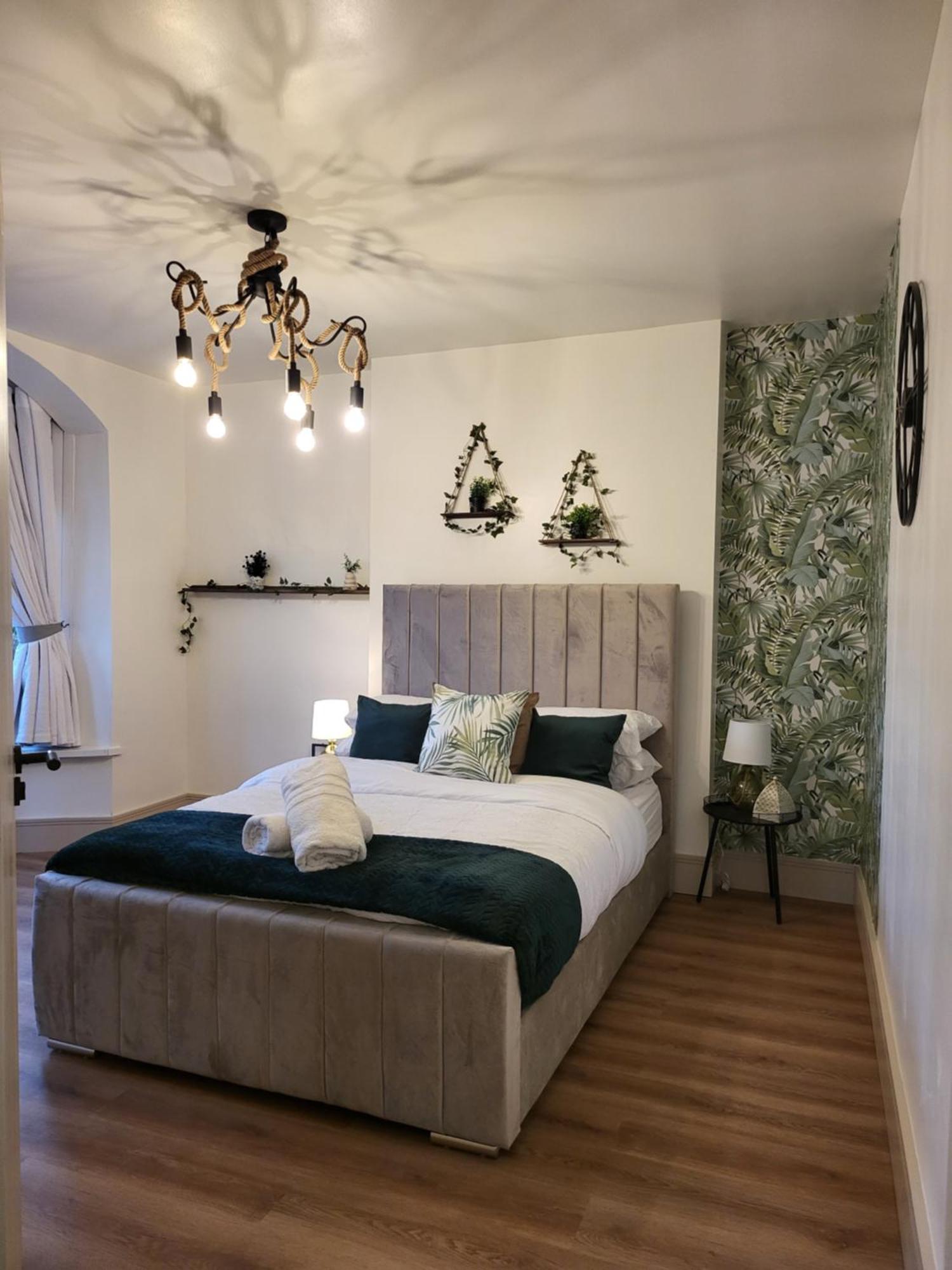 Country Style Modern Self Catering 3 Bedroom In