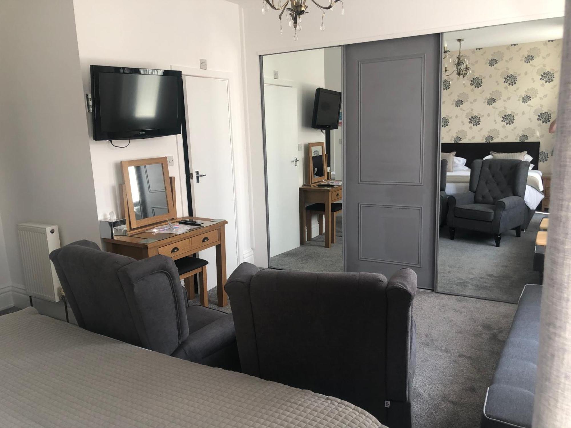 Guest house Edenfield Number 42 Blackpool