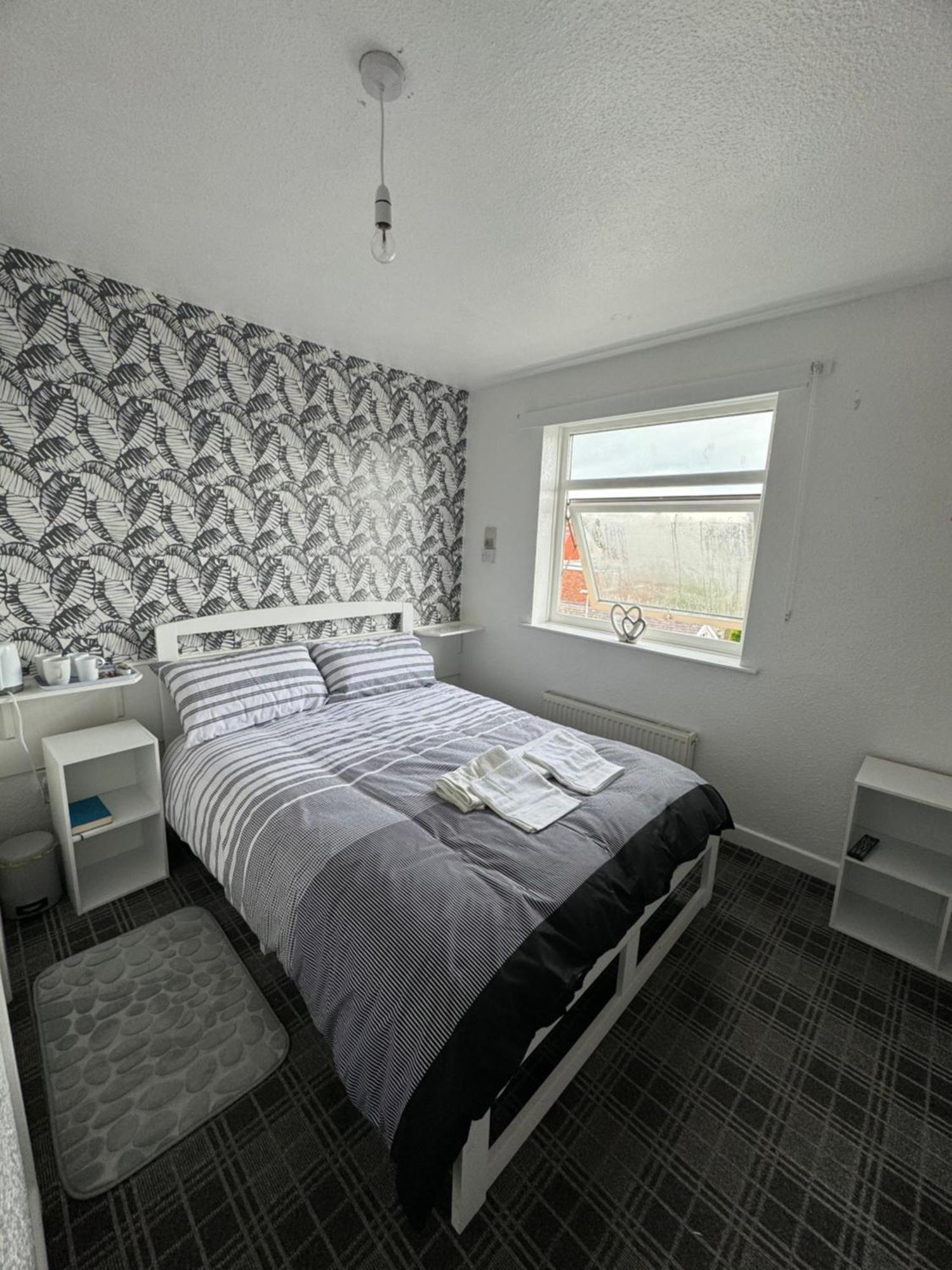 Number 40 3* Blackpool