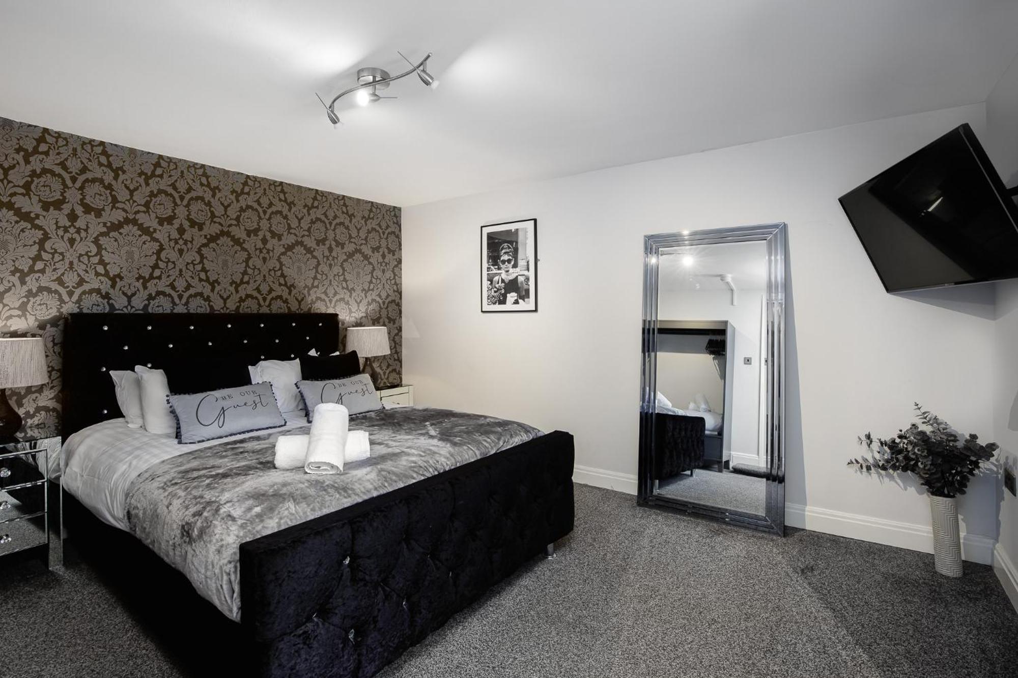 Apartment The Place By Sasco - Free Parking