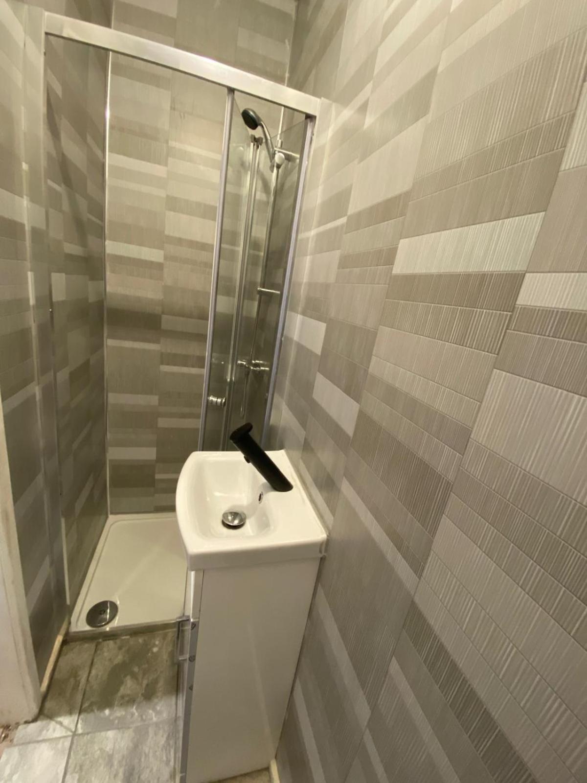 Hotel Alexander 2*