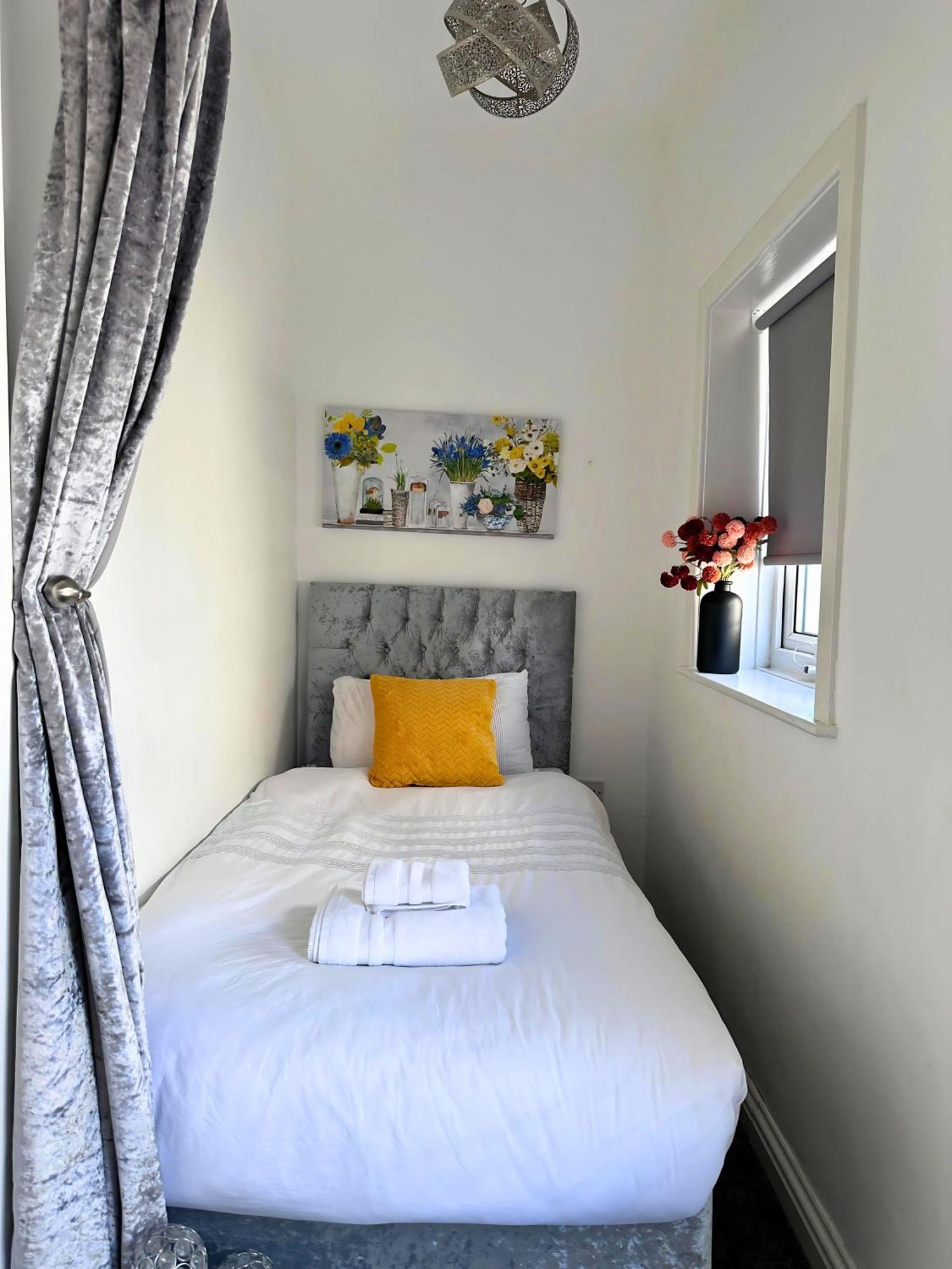 Apartment Granada At Pleasure Blackpool