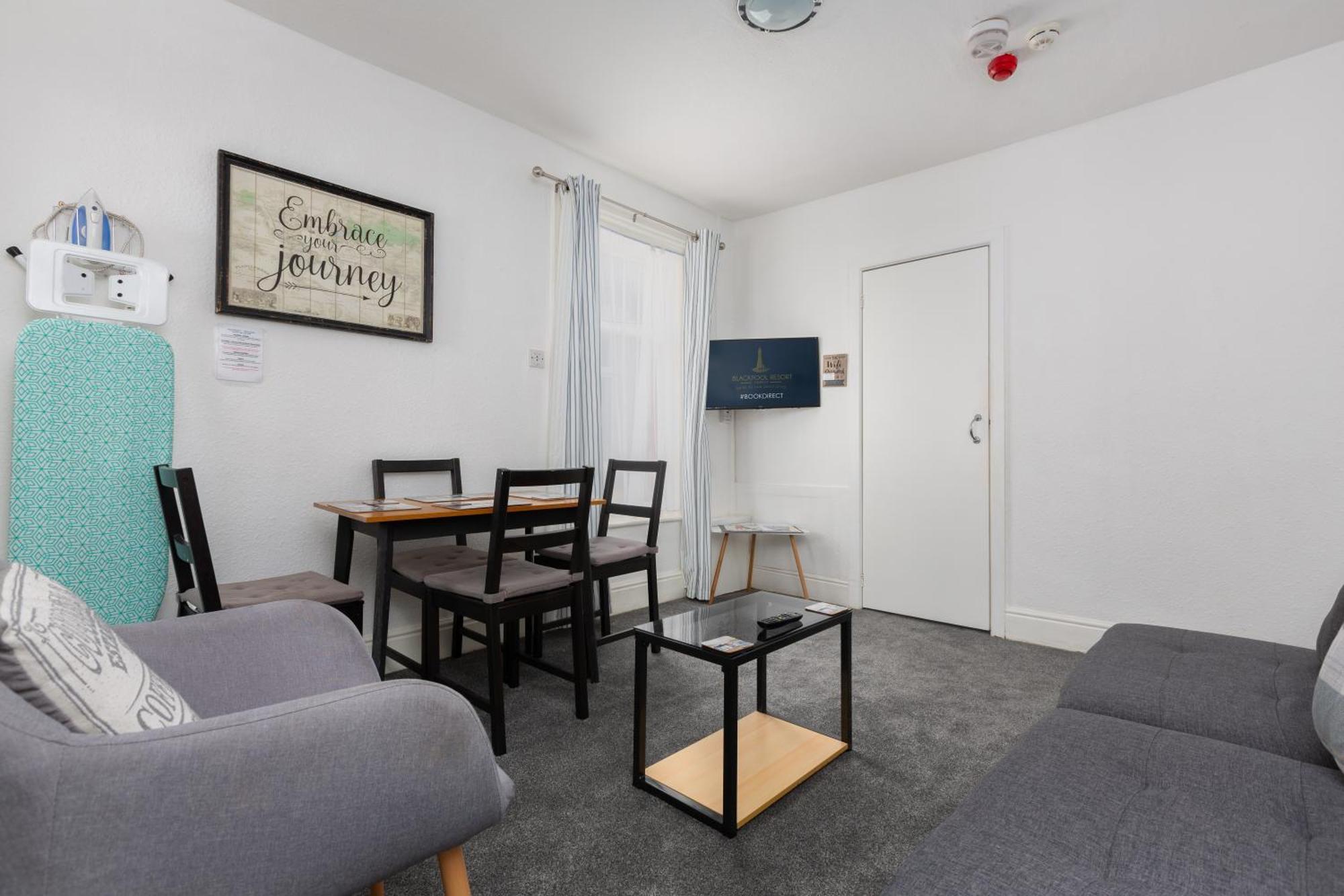Reads Court - Collection Apartment