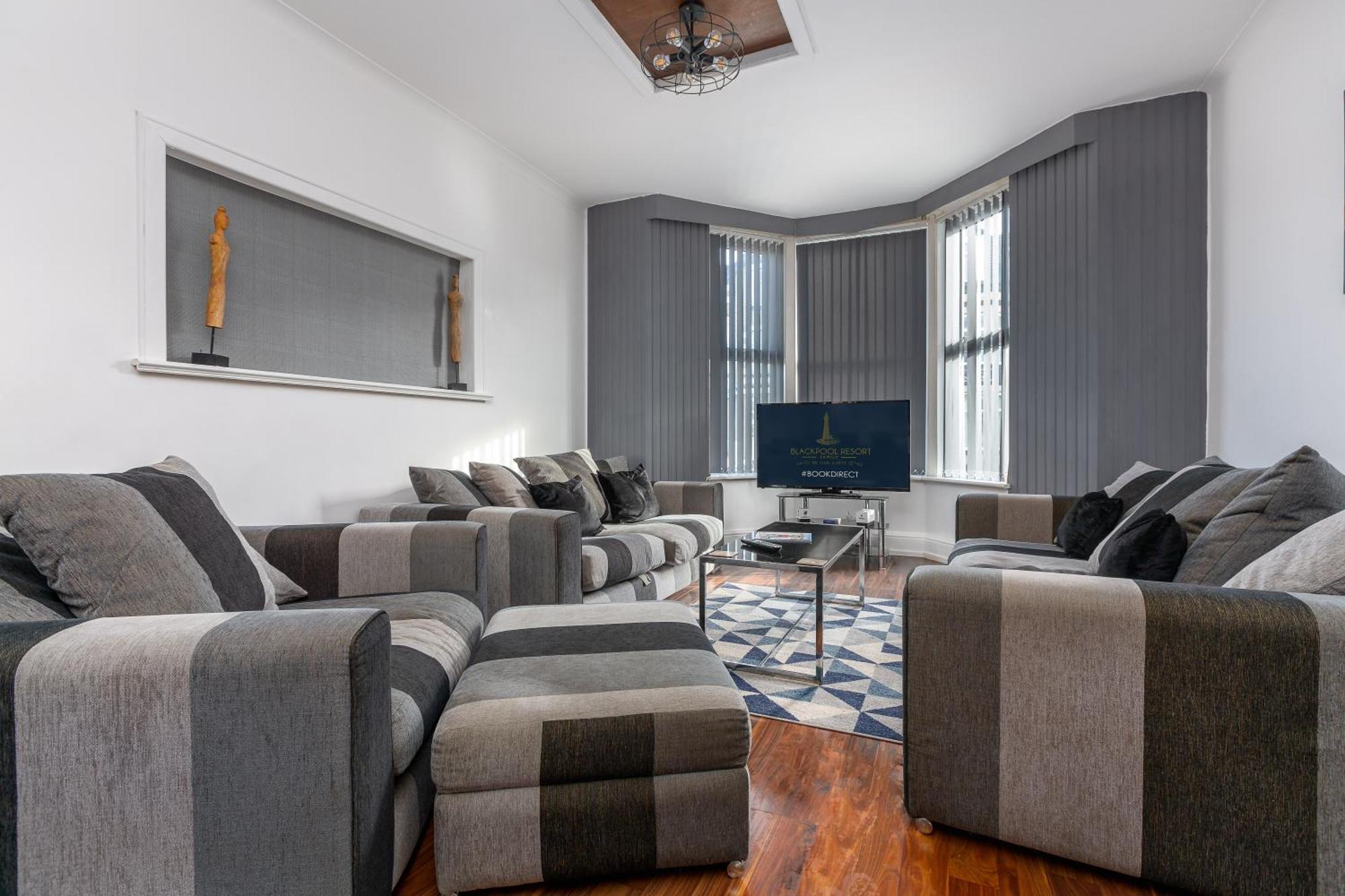 Apartment Reads Court - Collection Blackpool