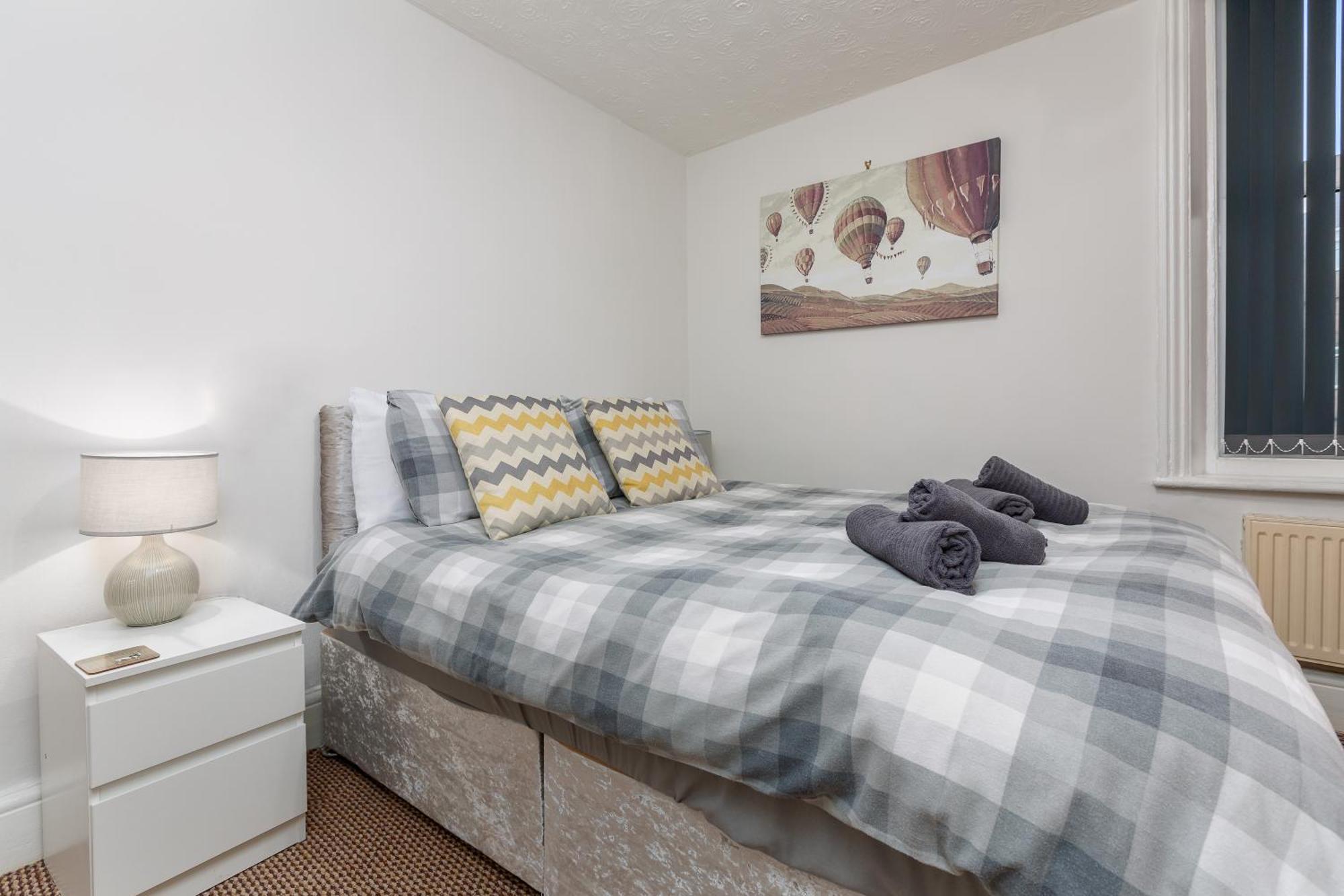 Reads Court - Collection Apartment *