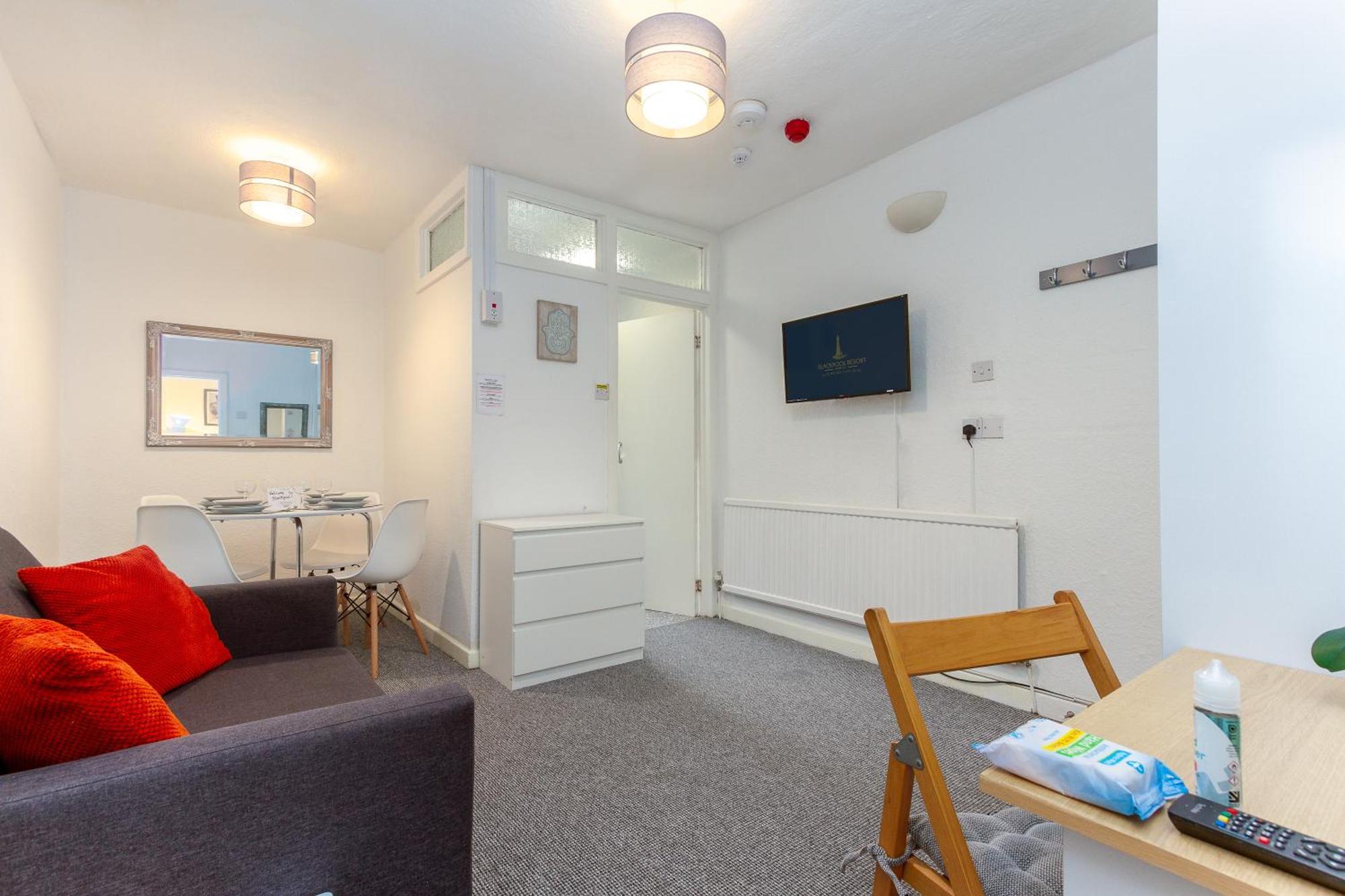 Reads Court - Collection Apartment *