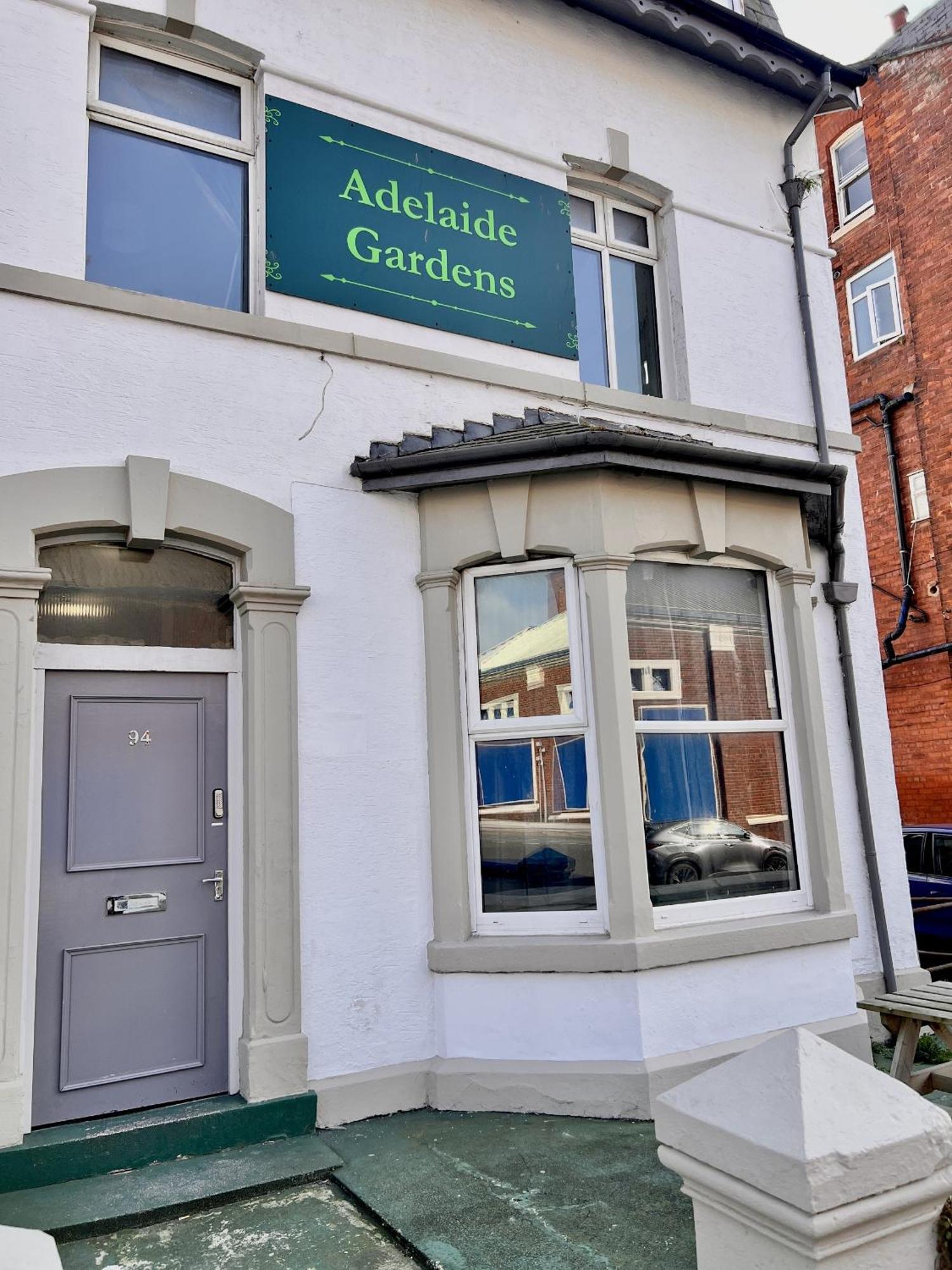 Apartment Cosy 1 Bedroom Next To Winter Gardens With Free On-site Parking, Blackpool