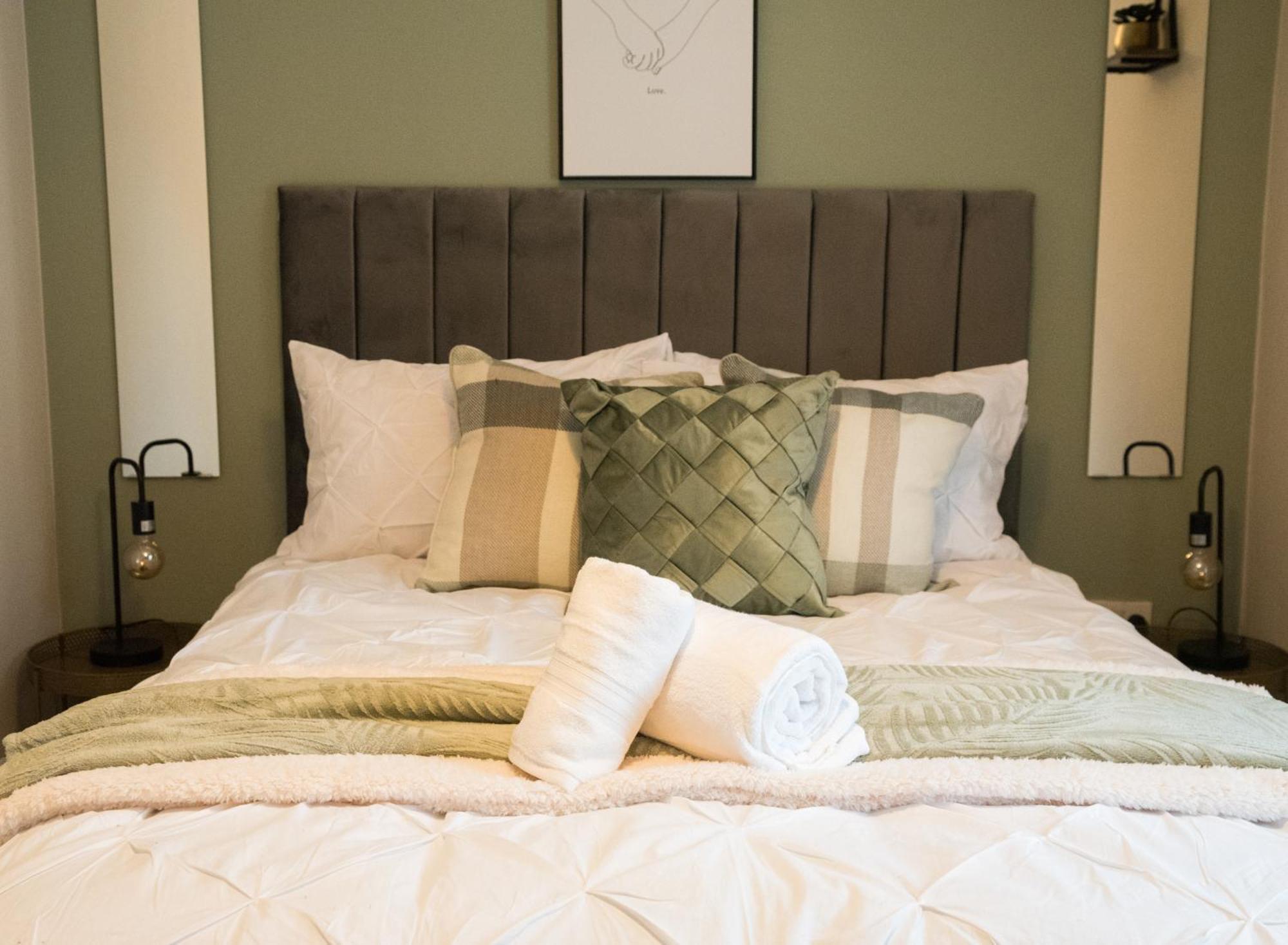 Vance Towers 5 - Cosy Stylish Apartment *
