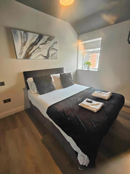 Sloane Modern 2 Bedroom Seafront Apartment