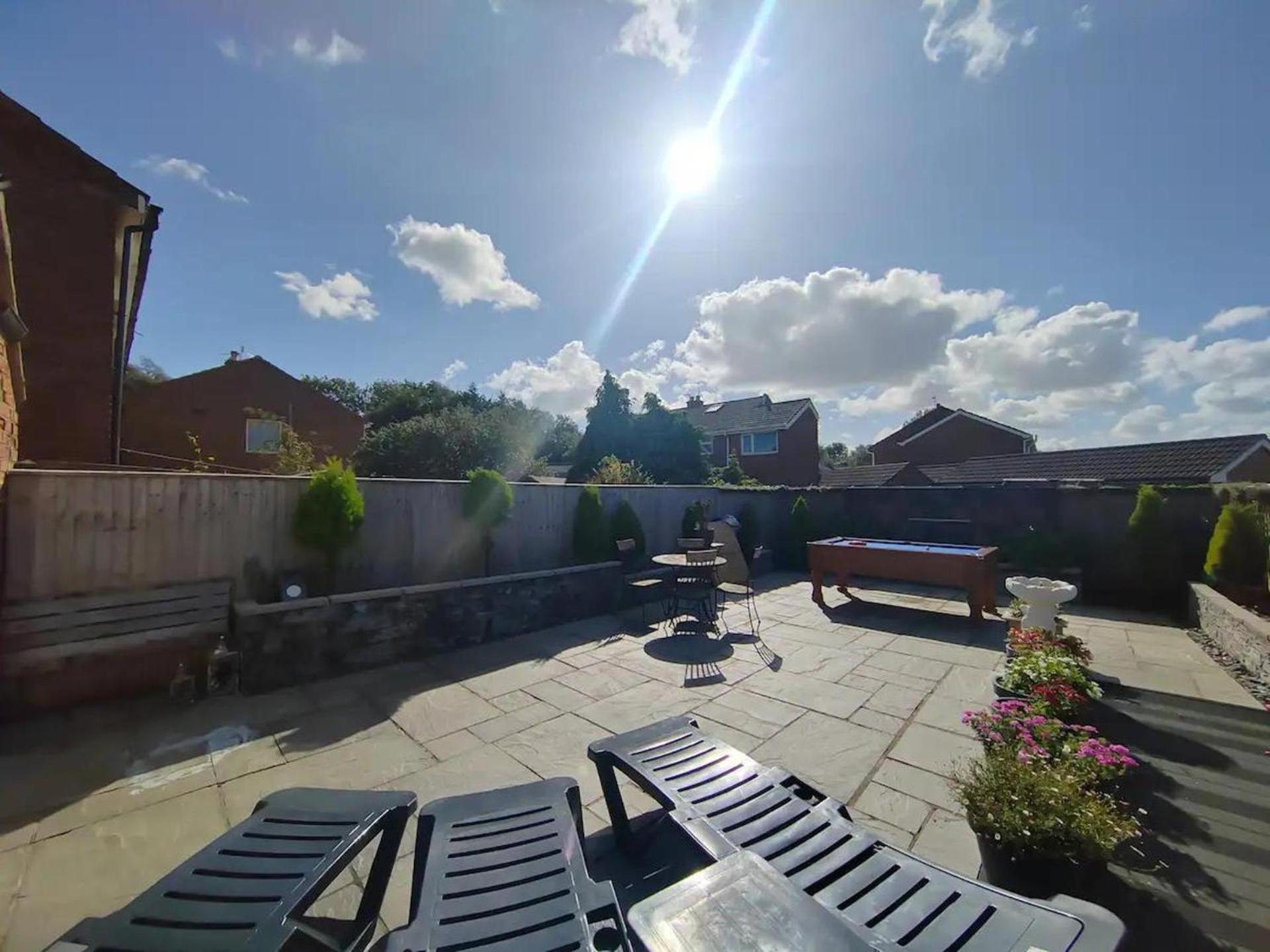 Cozy Retreat With 3 Bedrooms Holiday home Blackpool