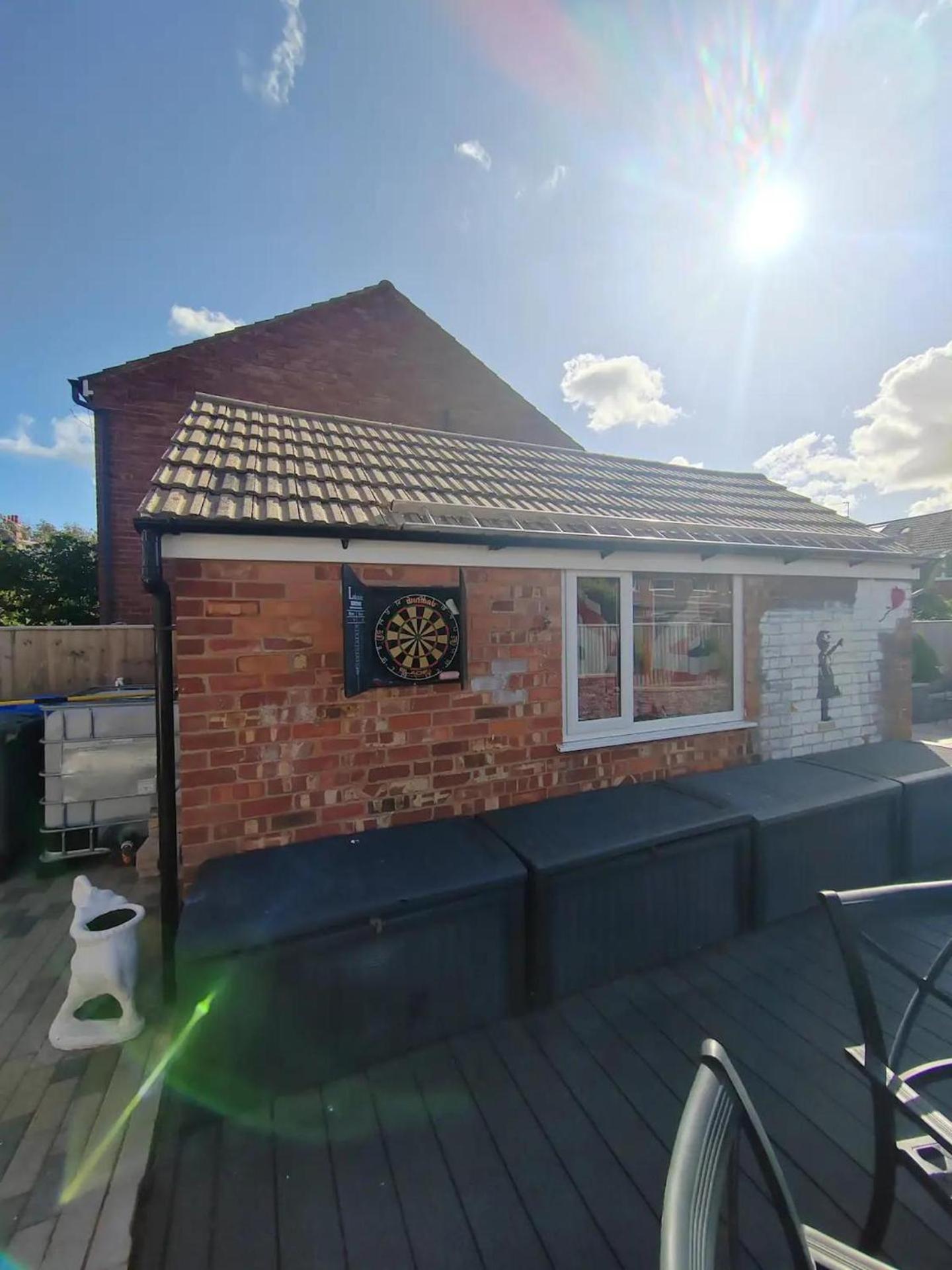 Cozy Retreat With 3 Bedrooms Blackpool