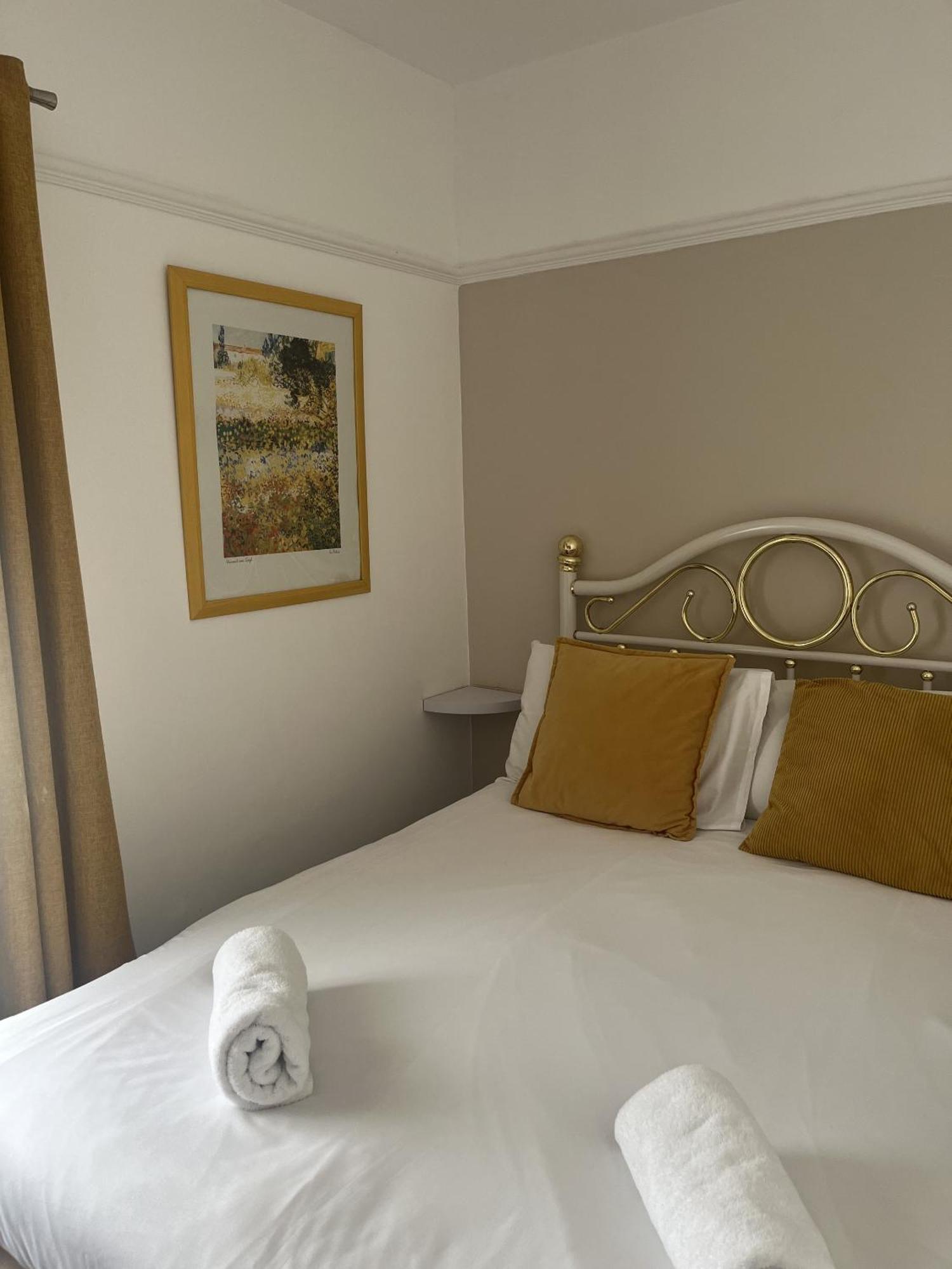 Guest house At 25