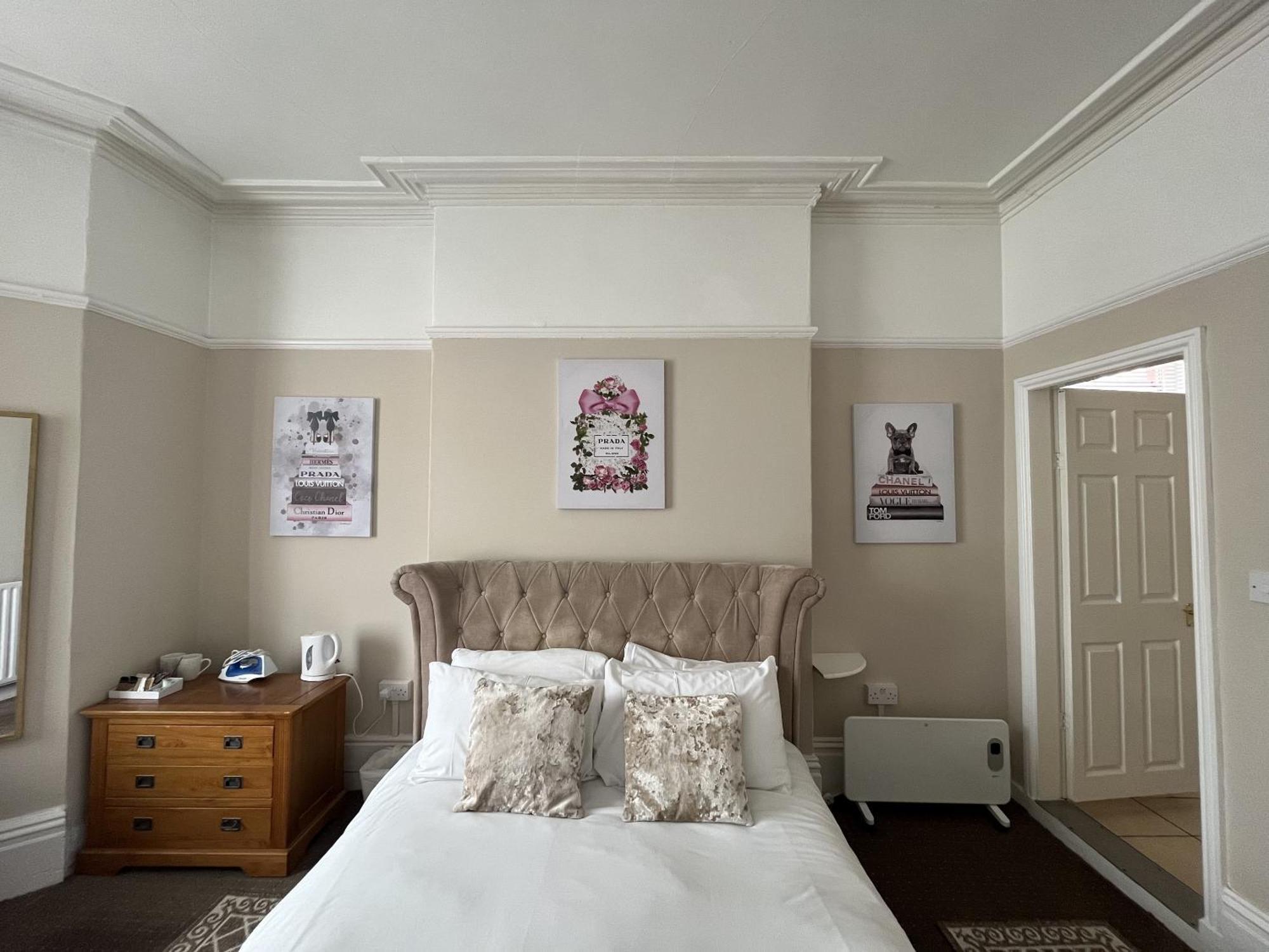 Guest house At 25