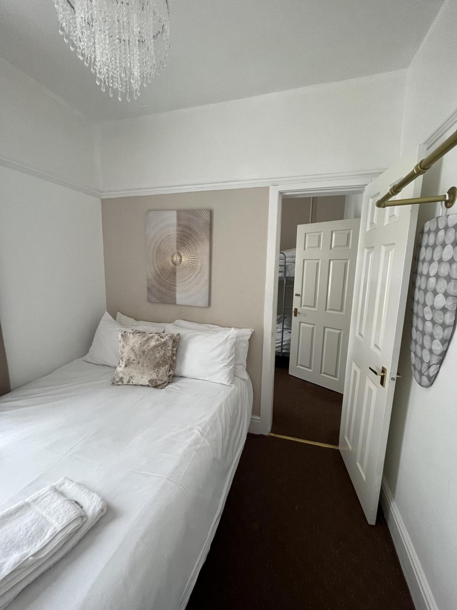 At 25 Guest house