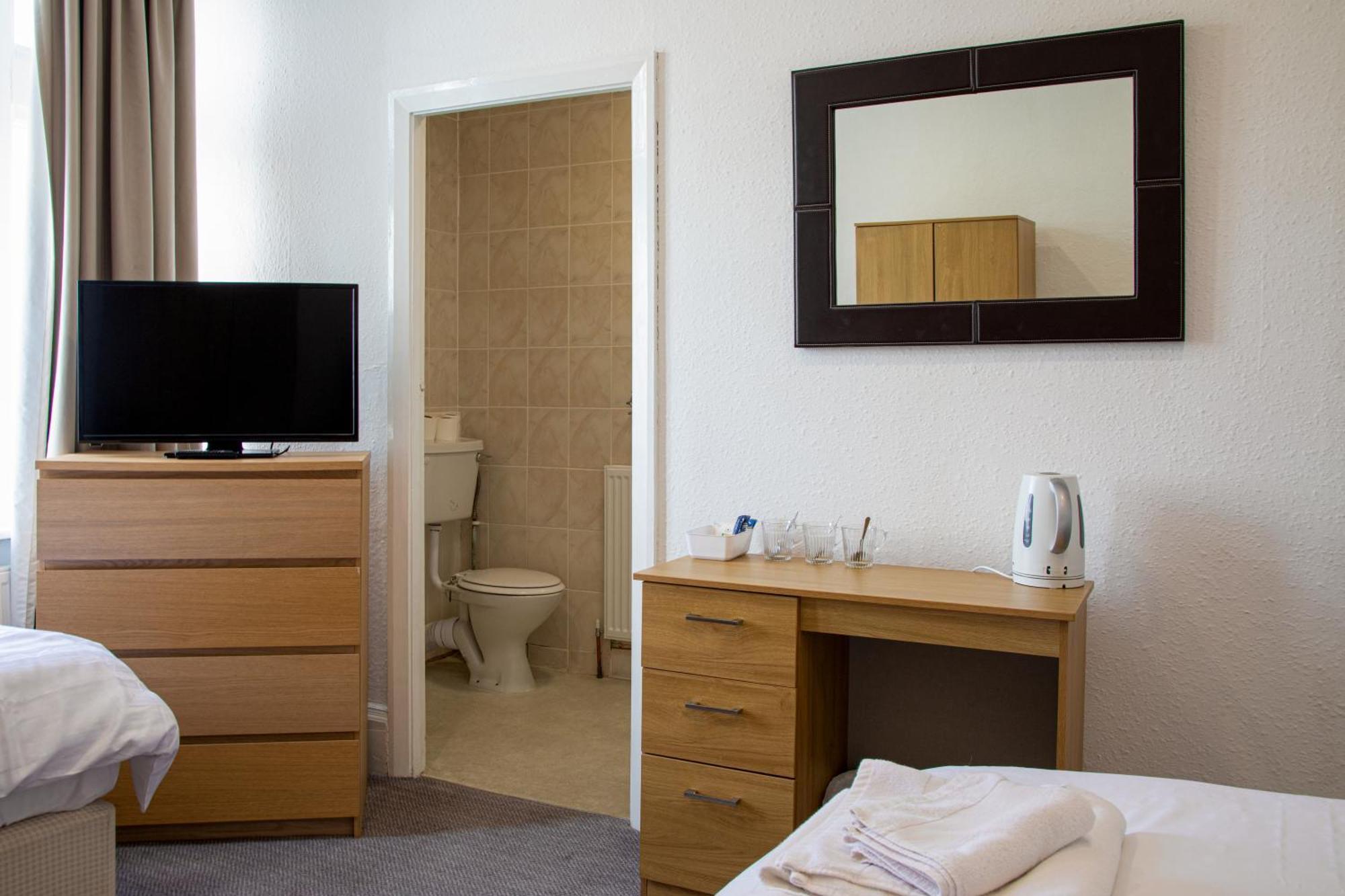 The Highlands, Bispham Bed & Breakfast