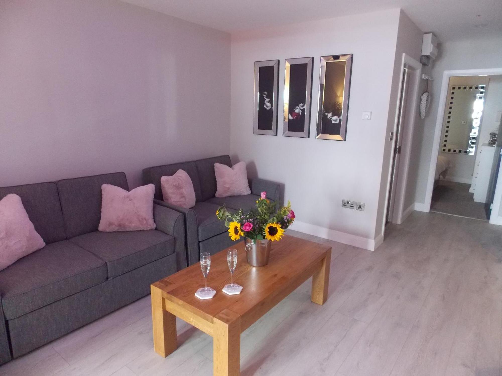 Eden Sasco Apartment