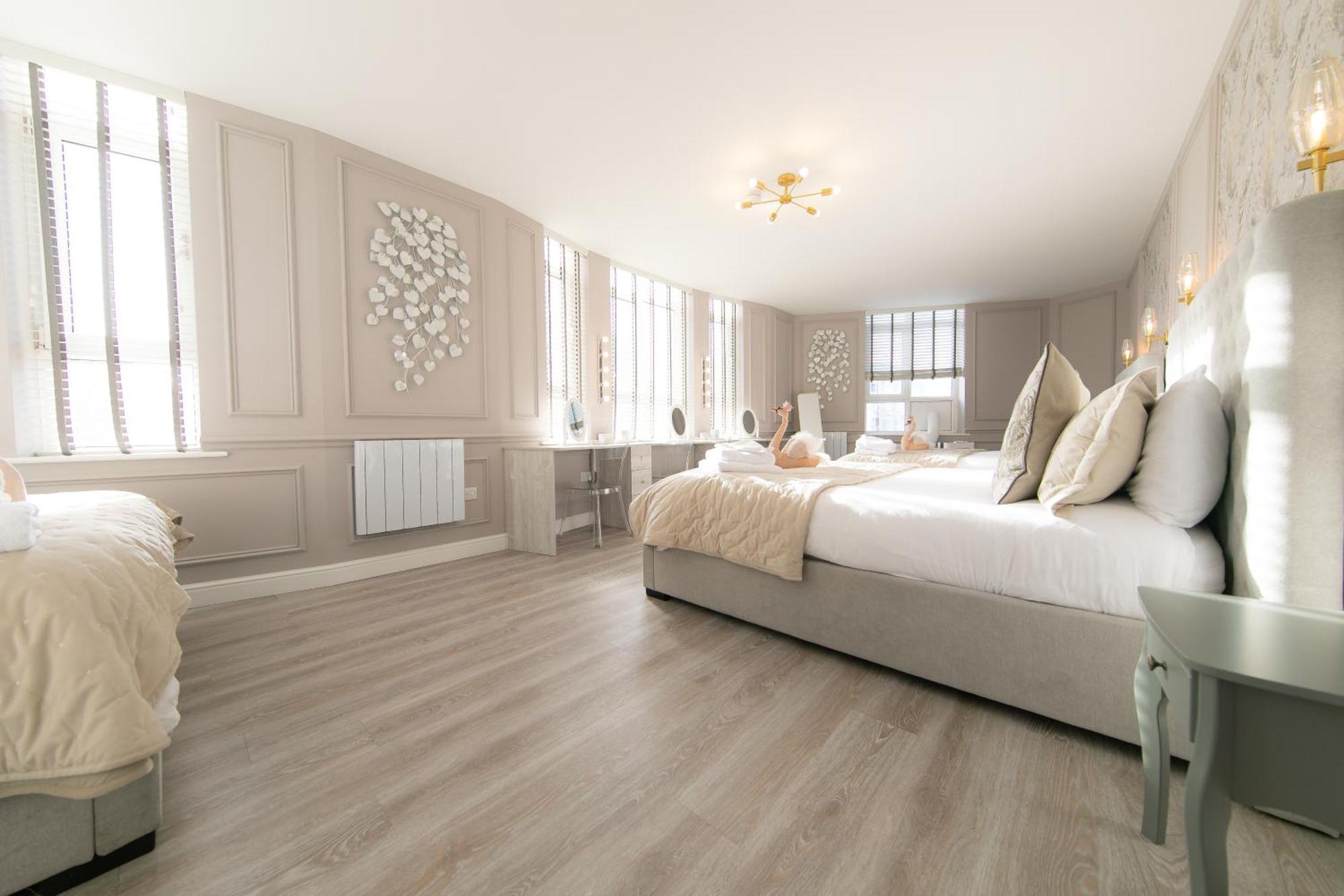 The Old Bank Apartment Blackpool
