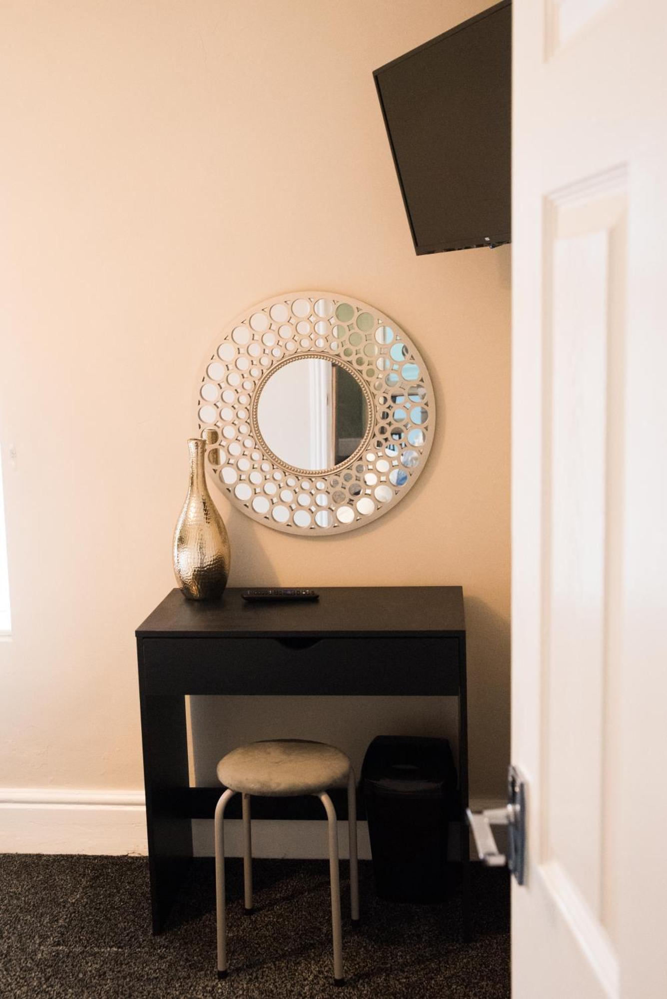 Vance Retreat Apartment