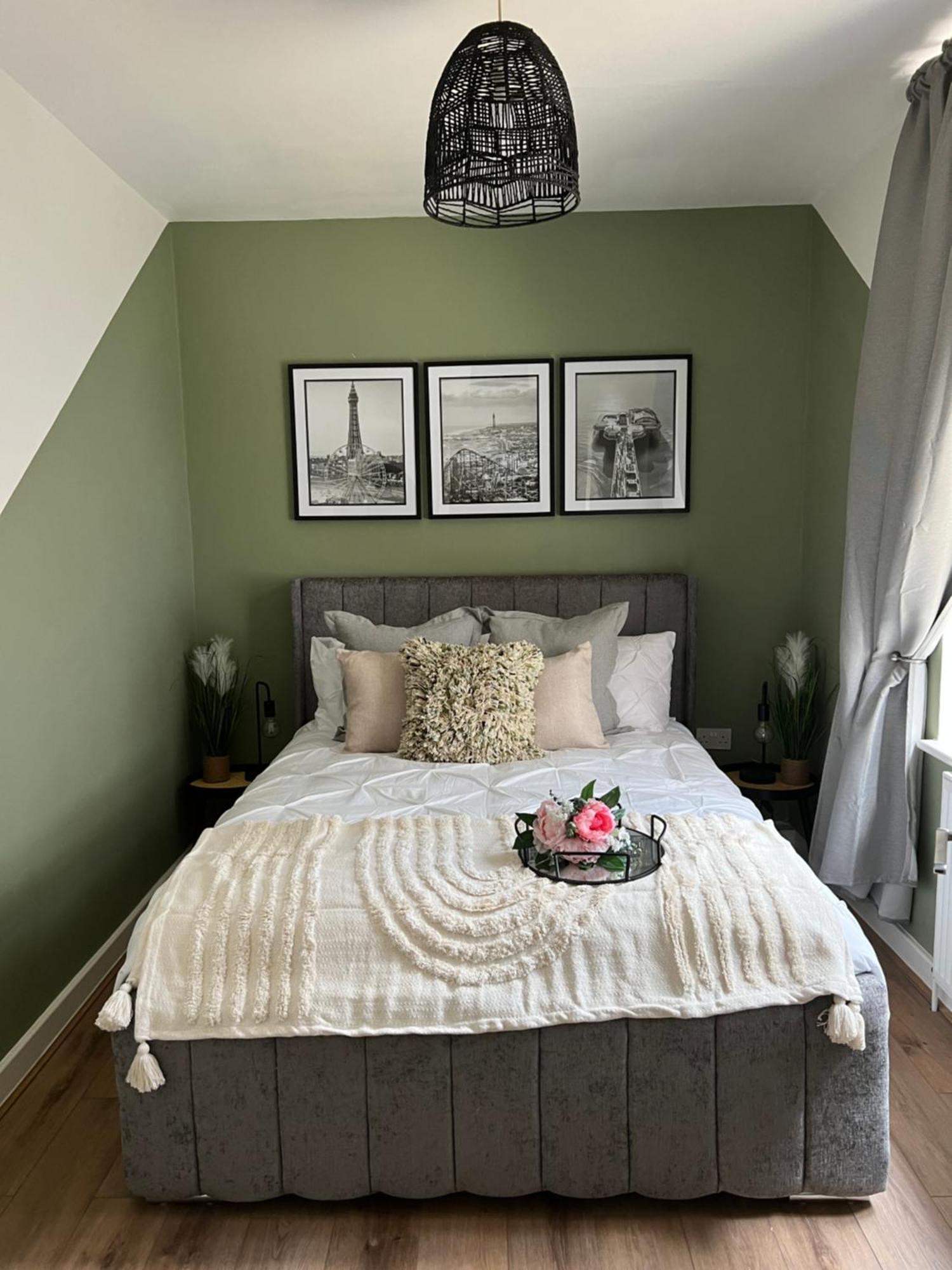 Vance Retreat Apartment Blackpool