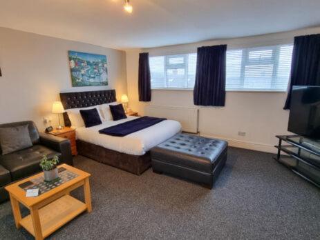 Q - 5* Blackpool