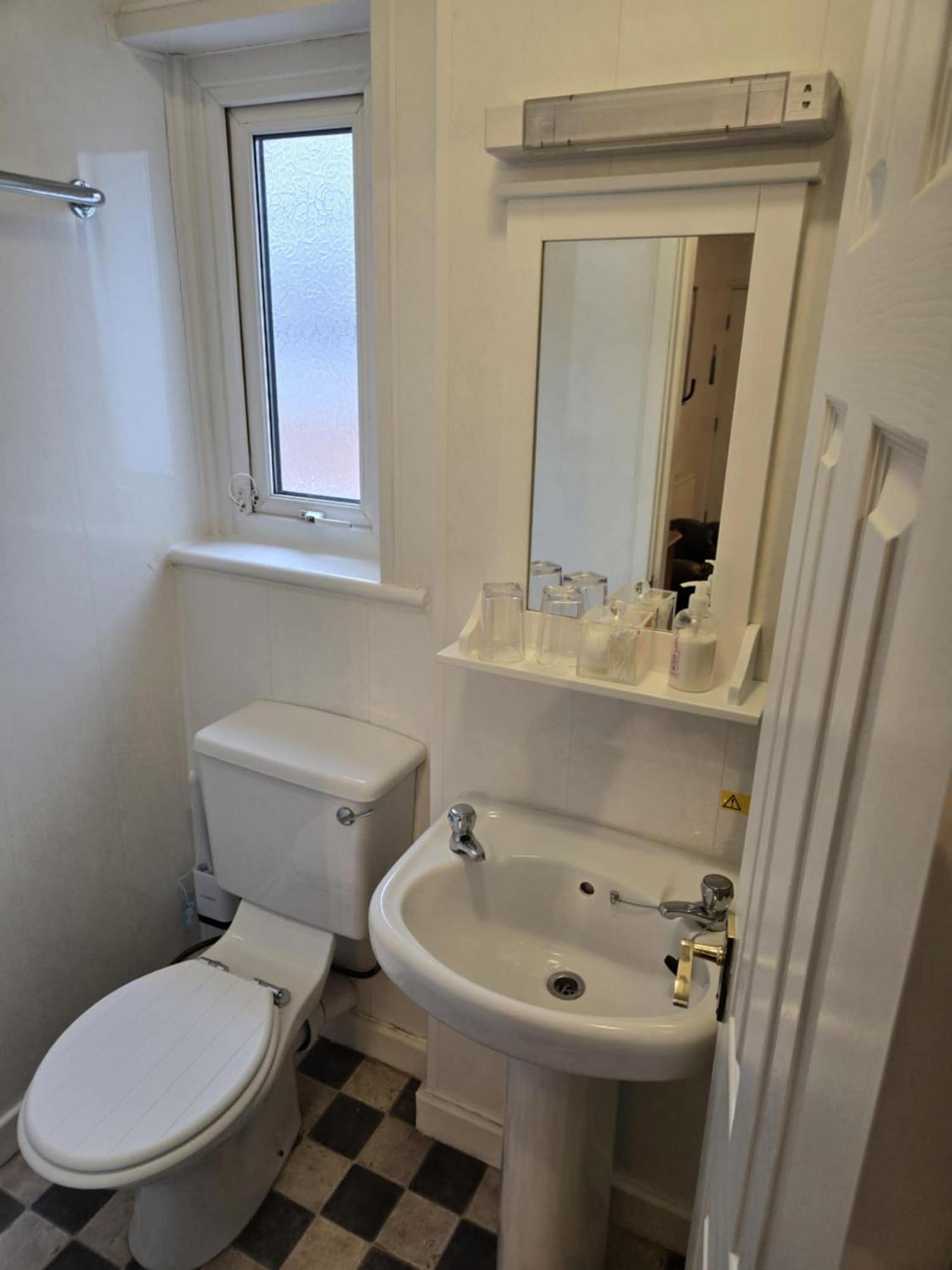 Guest house Q -