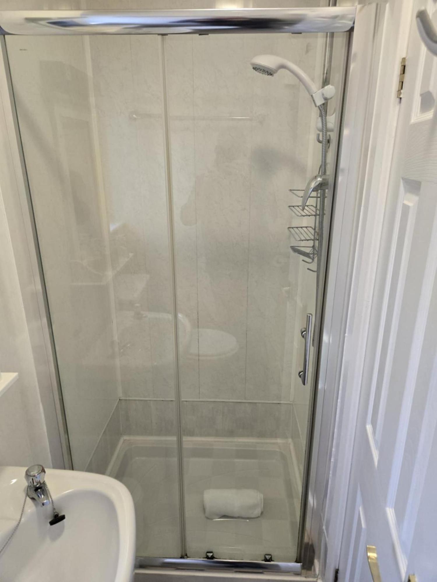 Q - Guest house Blackpool
